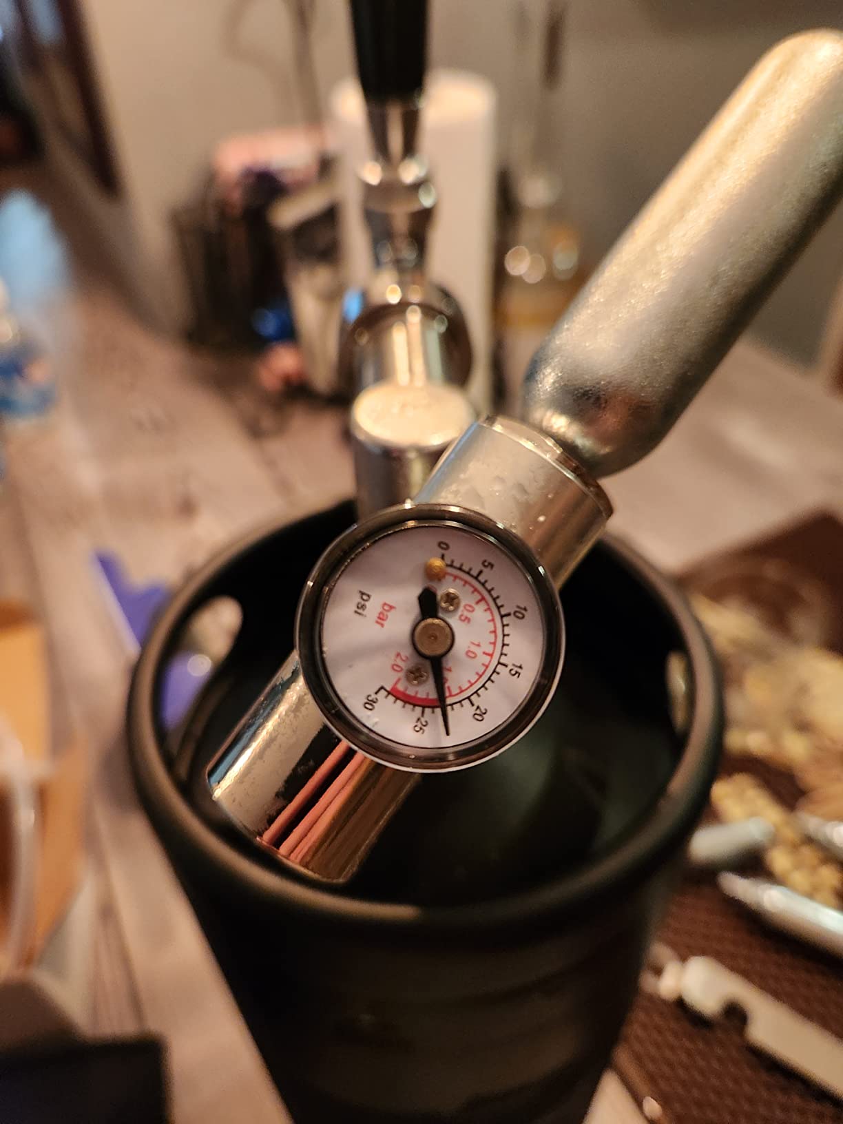 TMCRAFT 128oz Growler Tap System, Pressurized Stainless Steel Mini Keg with Cooler Jacket, Portable Home Dispenser System to Keep Fresh and Carbonation for Draft, Homebrew and Craft Beer (Matte Black) customer photo 2