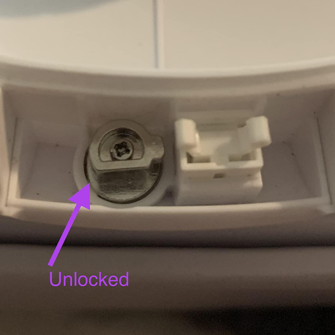 EziMedPil Automatic Pill Dispenser with Alarm, Sound & Light, up to 6 Alarms/Day, 6 Dosage Templates, Easy-Read Display, Frosted Lid & Locked 28-Day Medication Dispenser for Protecting Pills Privacy customer photo 1