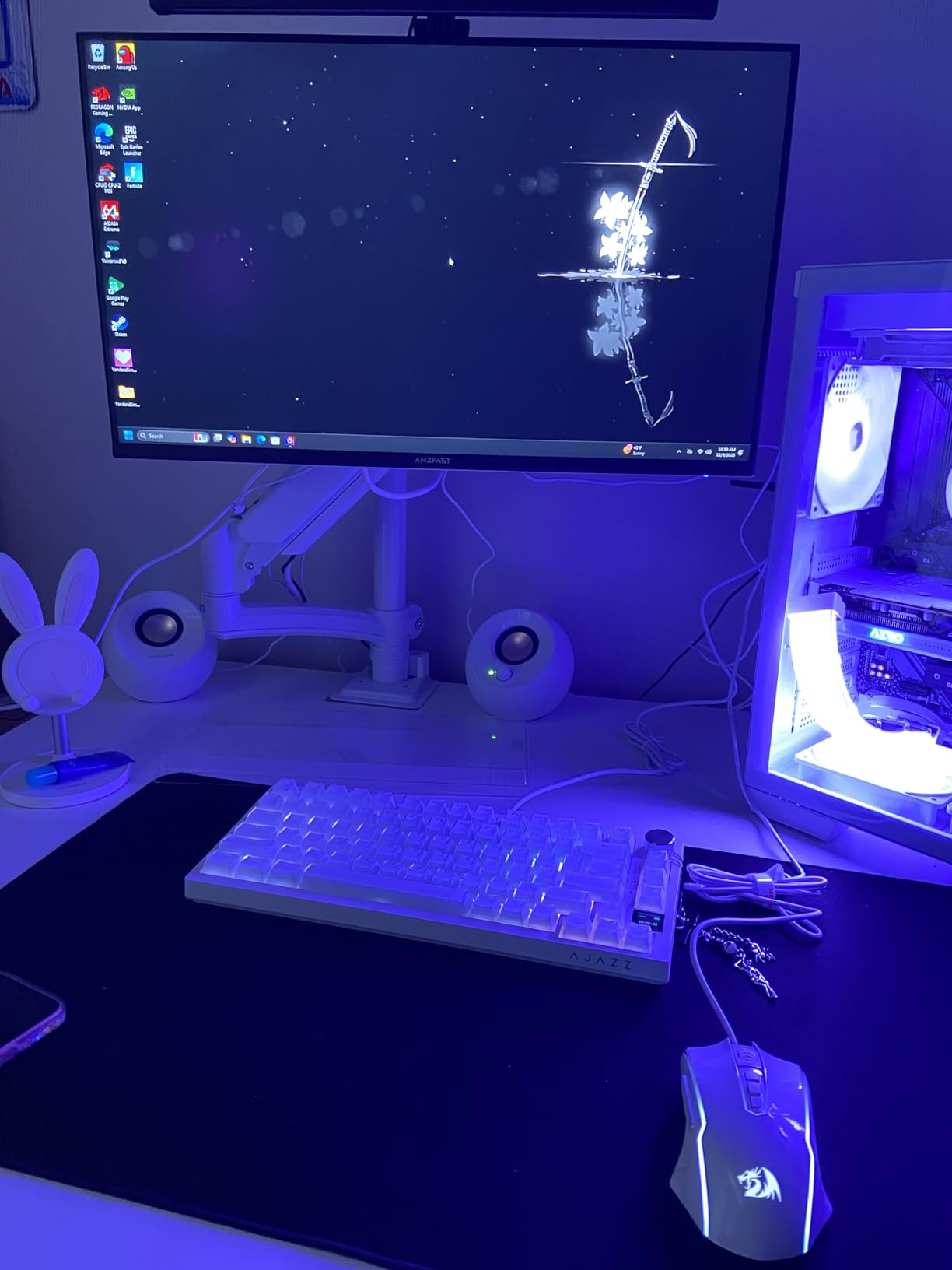 TEDNETGO Large Gaming Mouse Pad, Waterproof Extra Large Big Mouse Pad with Stitched Edge, XXL Non-Slip Black Computer Long Mousepad Desk Mat for Gamer, Office & Home, Black customer photo 2