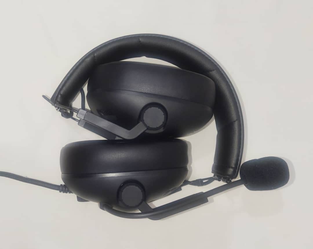 SENZER SG500 Surround Sound Pro Gaming Headset with Noise Cancelling Microphone - Soft Memory Foam Padding - Portable Foldable Headphones for PC, PS4, PS5, Xbox One, Switch - Black customer photo 1