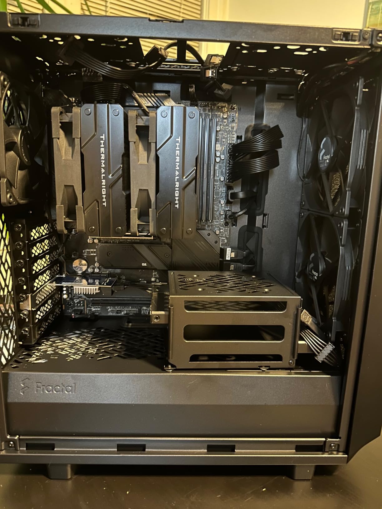 Fractal Design Hard Drive Cage kit - Type B for Define 7 and Meshify 2 Cases - Black customer photo 1