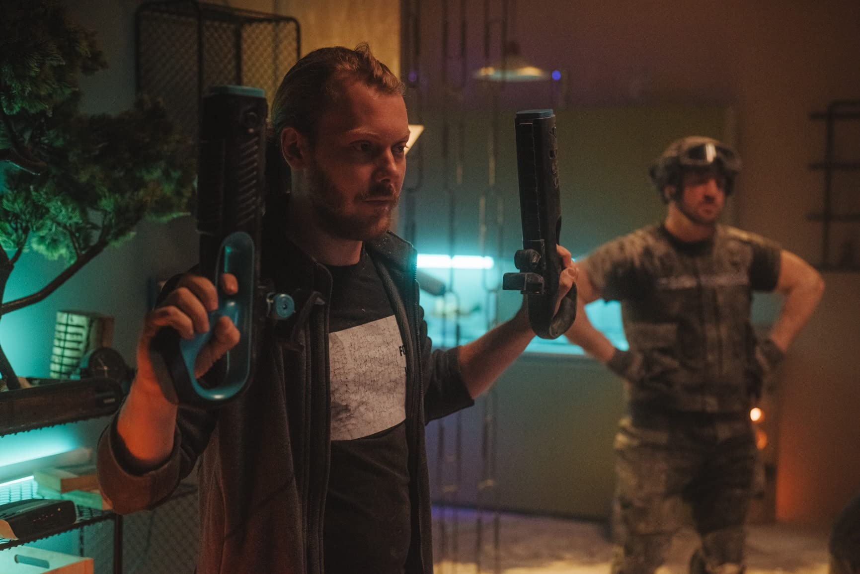 Arkade Motion Blaster Virtual Reality Gaming Gun Controller with Bluetooth Connectivity and Built in Haptics (PC, Android, IOS) customer photo 1