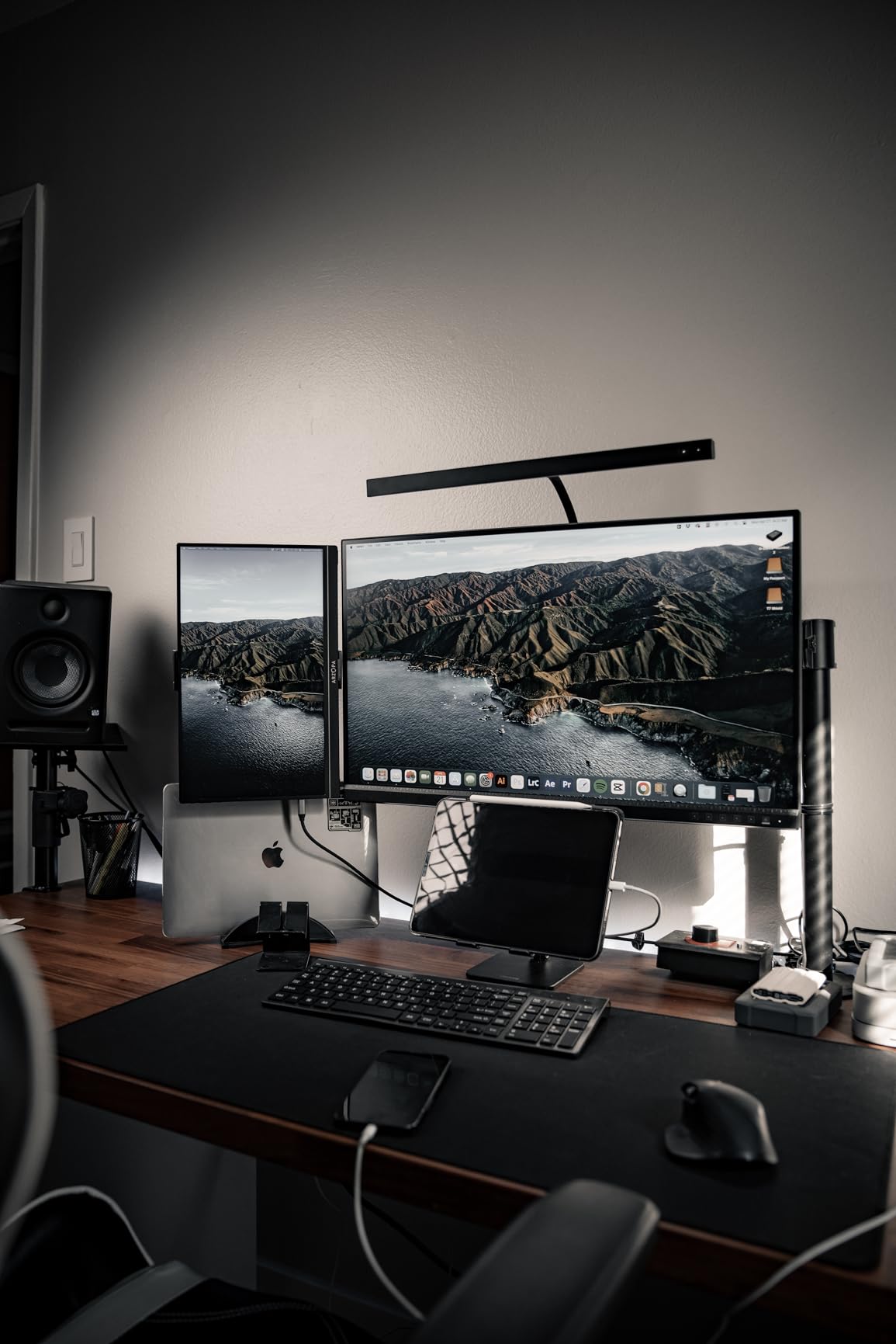 ASUS ProArt Display PA279CV 27'' 4K HDR UHD (3840 x 2160) Monitor, IPS, 100% sRGB/Rec. 709, ΔE < 2, USB-C DisplayPort HDMI USB hub, Calman Verified, Compatible with Laptop & Mac Monitor customer photo 2