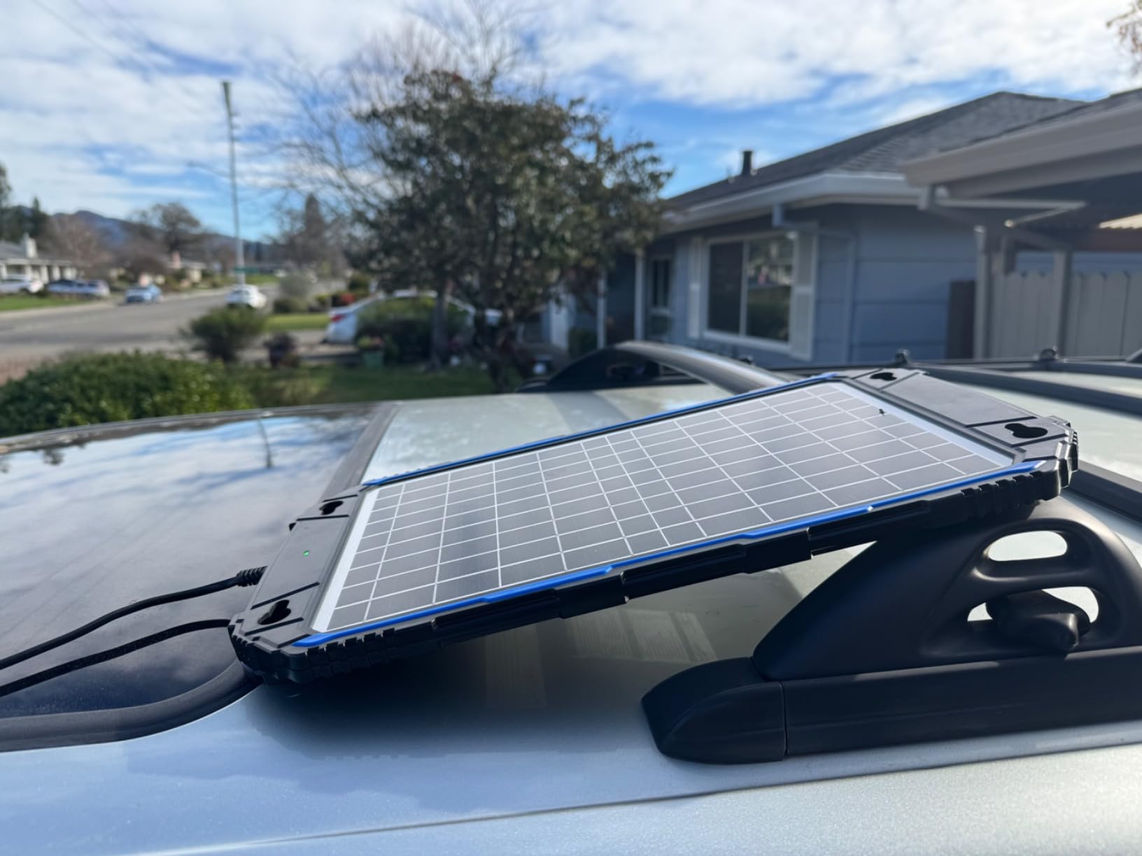 SUNER POWER Waterproof 12W 12V Solar Battery Charger & Maintainer Pro, Built-in UltraSmart MPPT Charge Controller, 12 Volt Solar Panel Trickle Charging Kits for Car Automotive Boat Marine RV Trailer customer photo 1