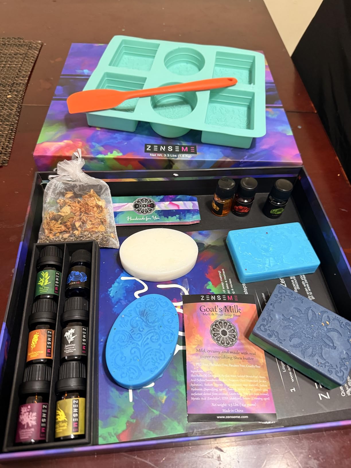 Soap Making Kit for Adults, Make Your Own Soap with Melt & Pour diy gentle soap supplies; 6 Essential Oils, Silicone Soap Mold, Spoon, Dried Flowers, 1.5lbs. Goats Milk Soap Base, 4 Colors, 9 Labels customer photo 1