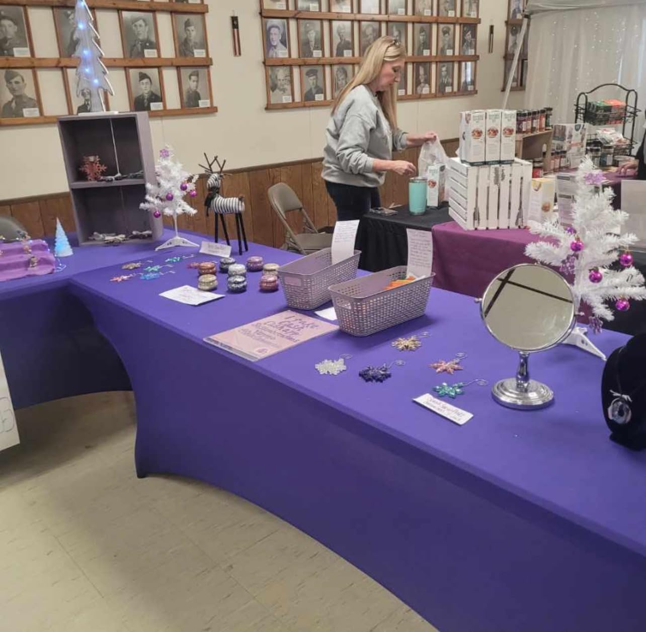 Spandex Table Cover for 6Ft or 4fT or 8ft Table Universal Fitted Stretch Tablecloth for Party, Banquet, Wedding and Events-Black customer photo 1