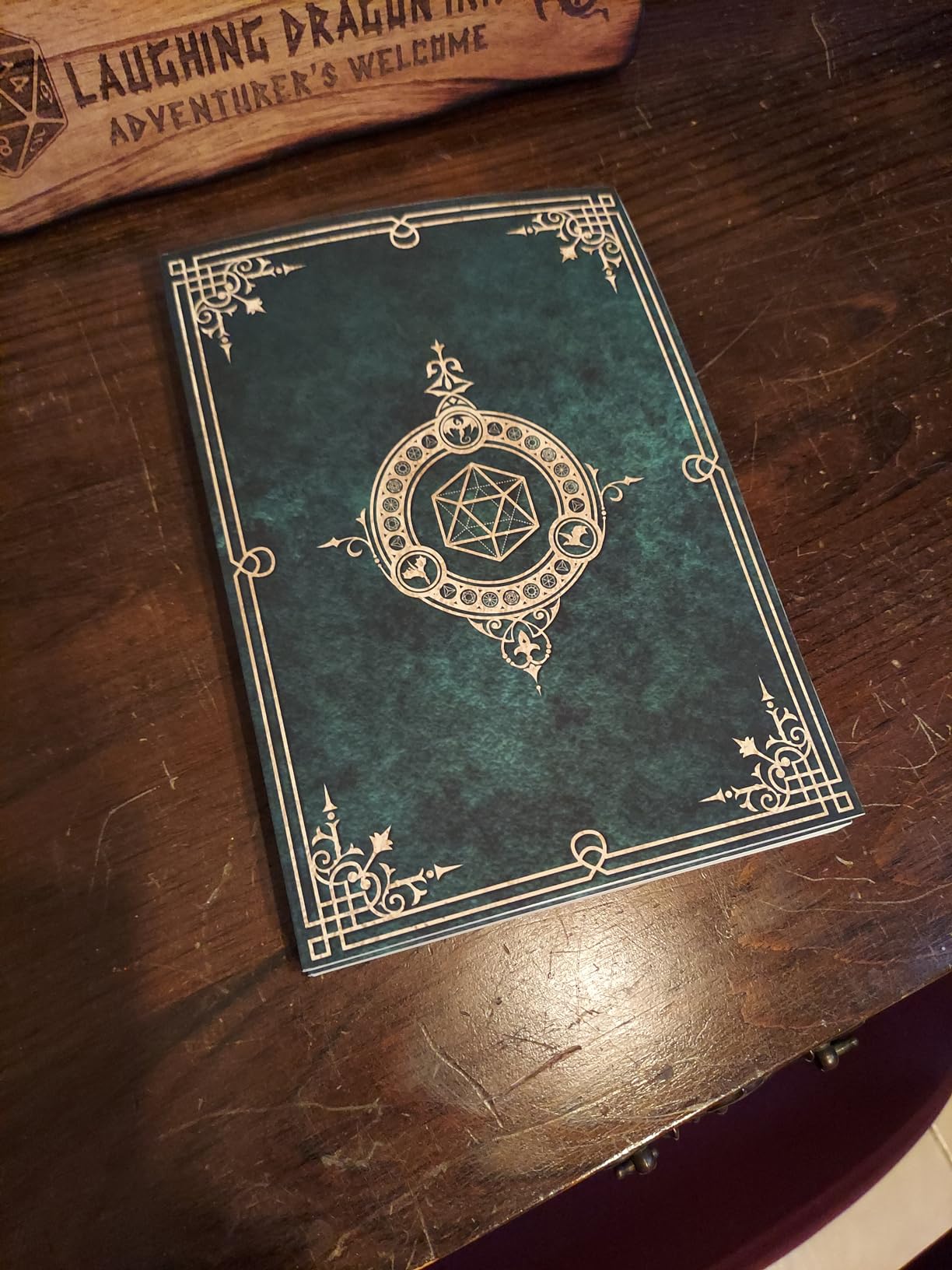 Character Journal: Five Detailed 5e Character Sheets, Lined And Graph Pages For Note-Taking, Spell Sheets And More (Emerald Green) customer photo 1