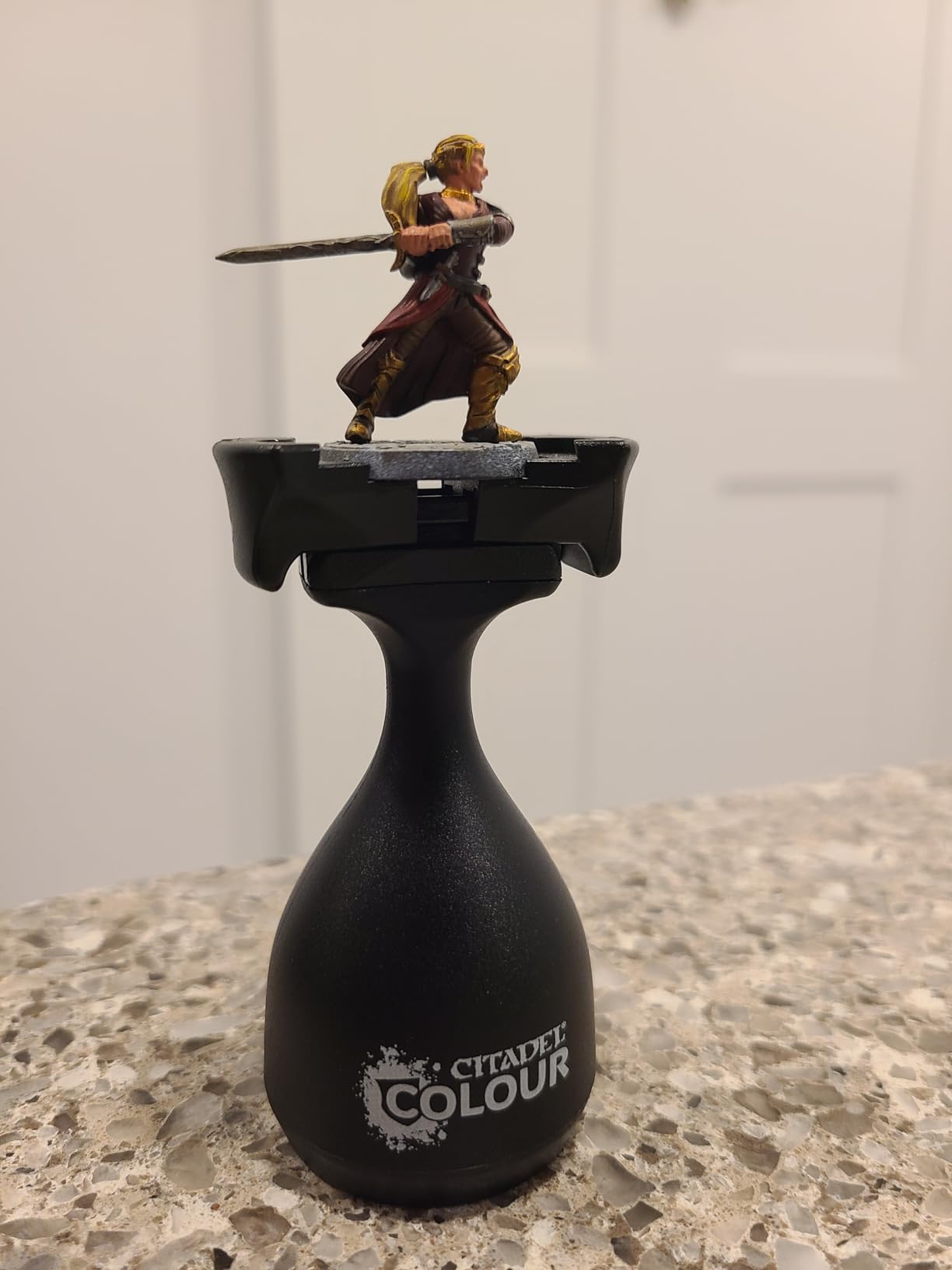 Games Workshop - Citadel Colour Painting Handle (Mk2), Black,Grey customer photo 1