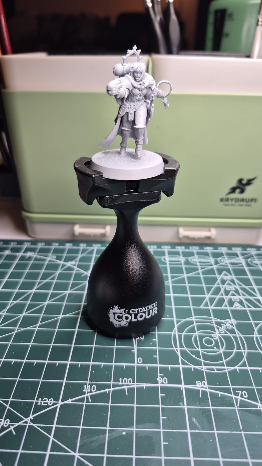 Games Workshop - Citadel Colour Painting Handle (Mk2), Black,Grey customer photo 2