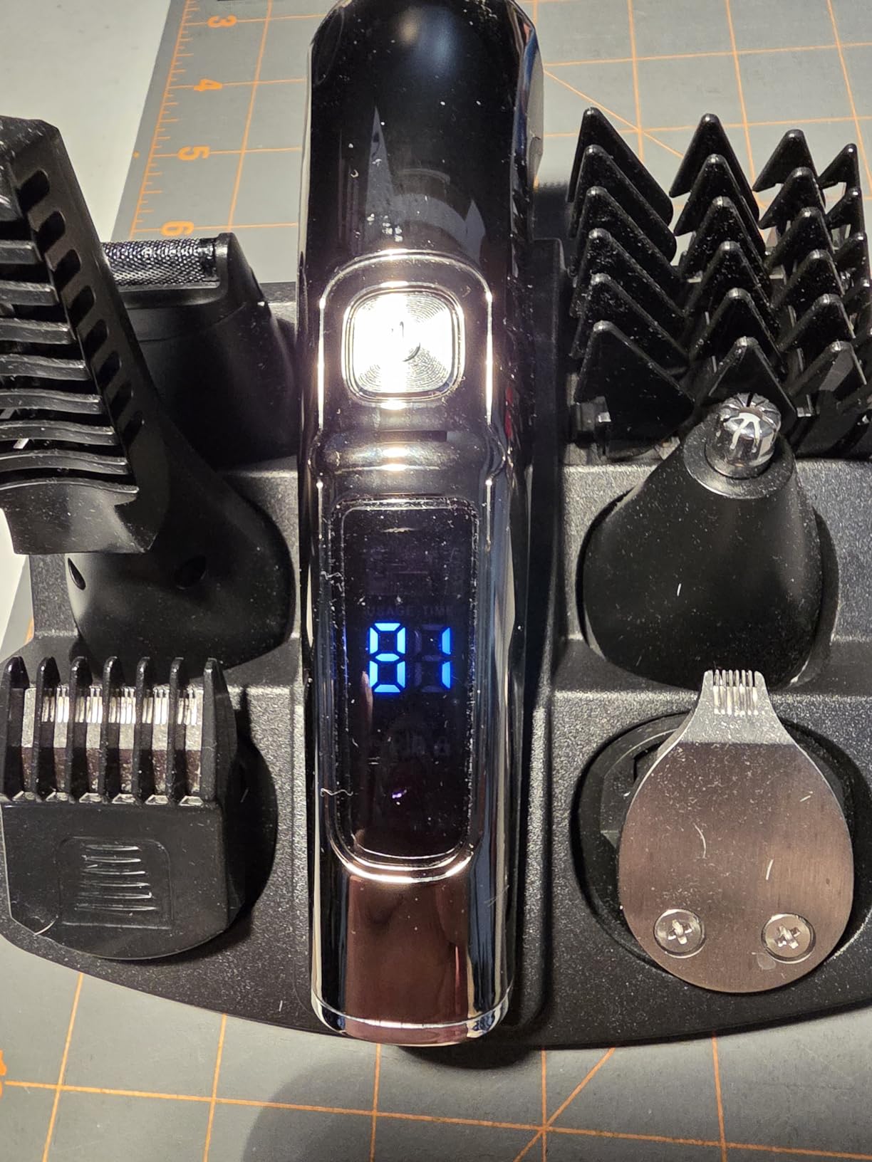 Ufree Beard Trimmer for Men, Waterproof Electric Razor for Nose, Body, Face & Mustache, Cordless Hair Clippers Shavers Grooming Kit customer photo 2