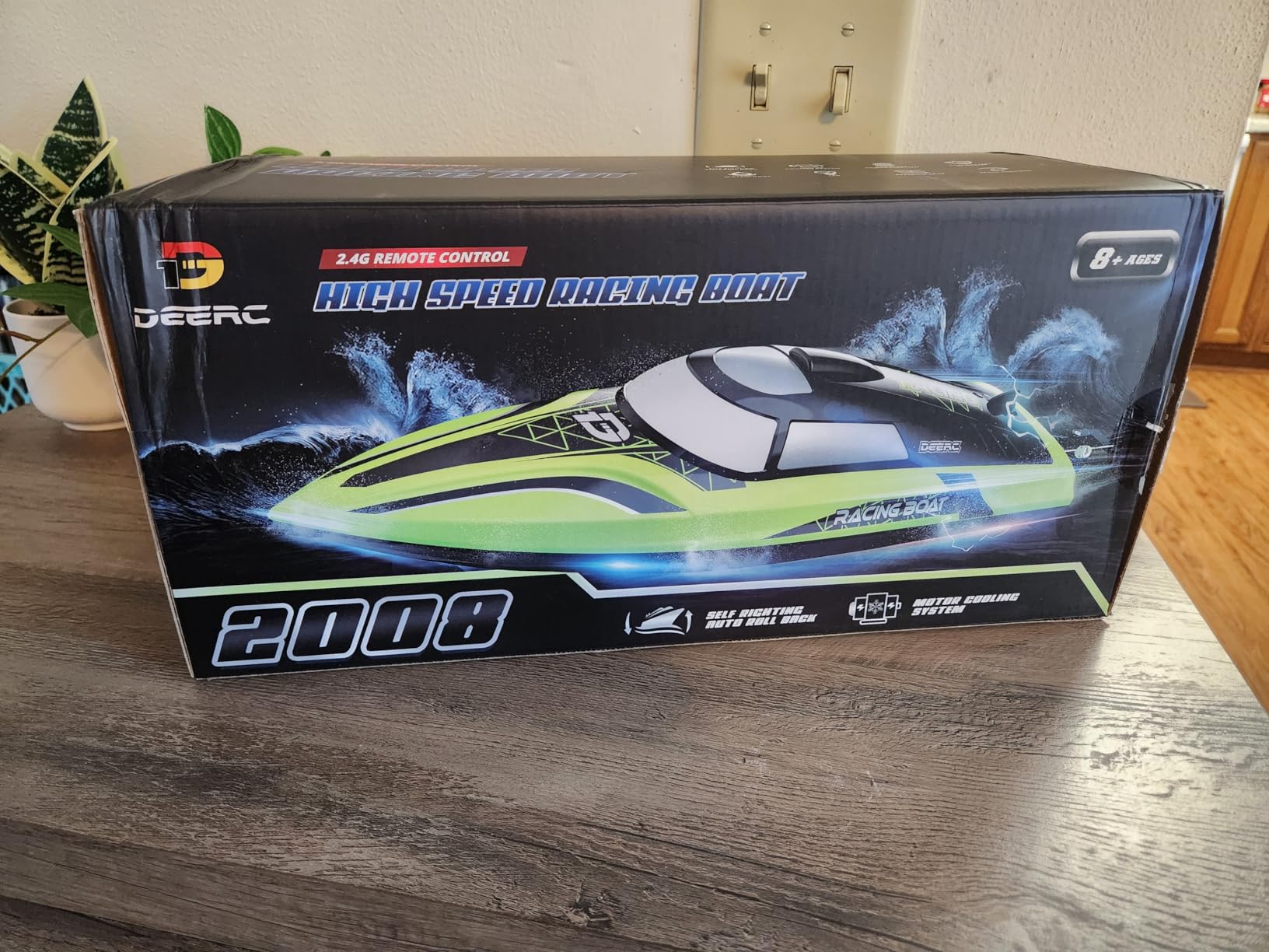 DEERC RC Boat with LED Light, 30+ Mins, Self Righting Remote Control Boat for Pools & Lakes, 20+ MPH, 2.4GHz Racing Boats, 2 Battery, Pool Toys for Kids, Radio Controlled Watercraft customer photo 2