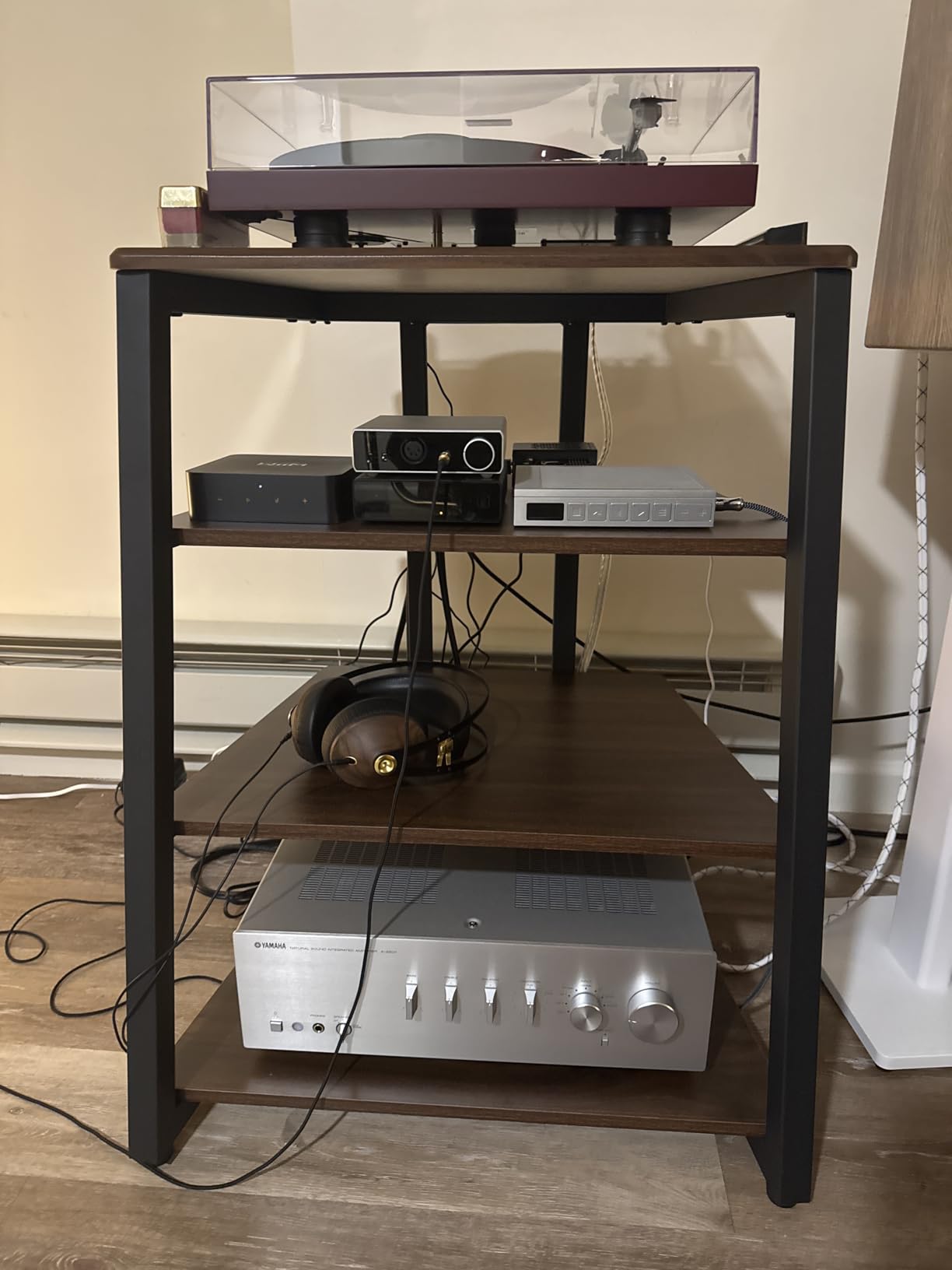 FITUEYES 4-Tier AV Media Stand Corner Shelf for Record Player HiFi, Walnut customer photo 1