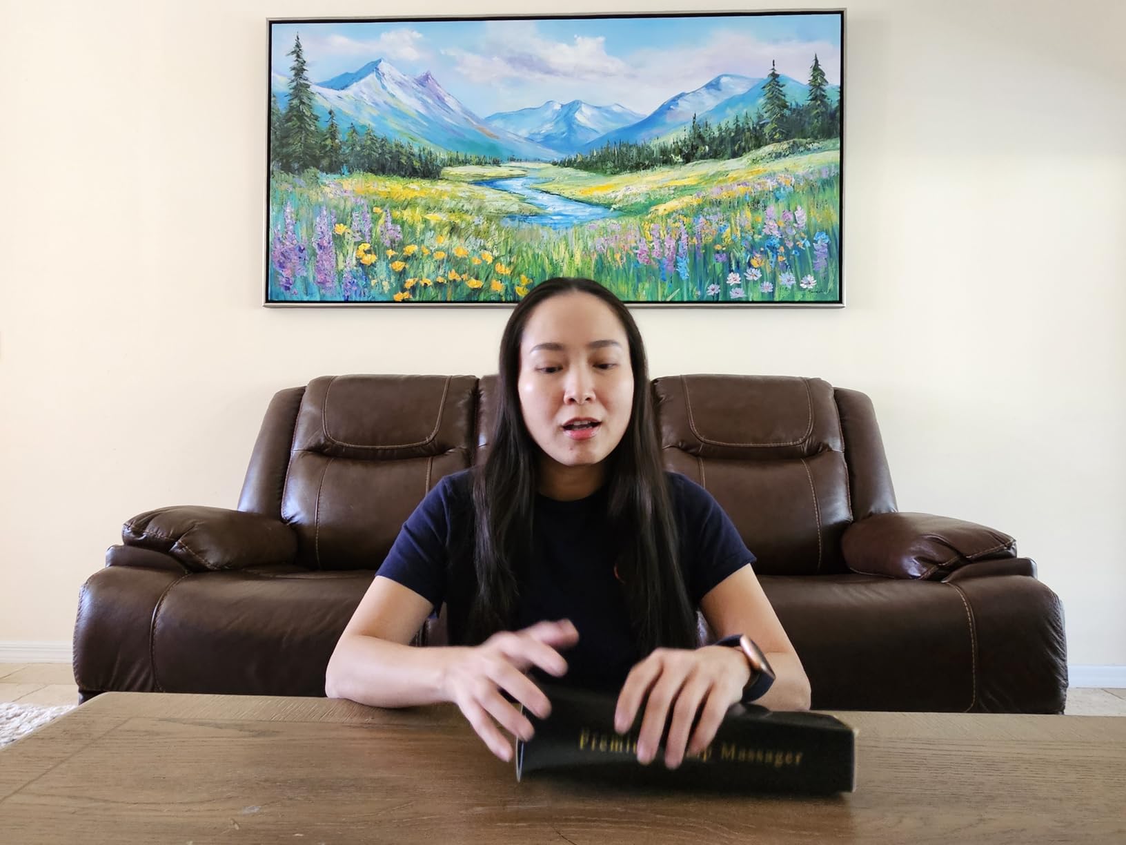 USAGA 32 Fingers Head Massager, Head Scratcher Scalp Massager, Stocking Stuffers Gift for Scalp Body Relaxing Wood Handle customer photo 1