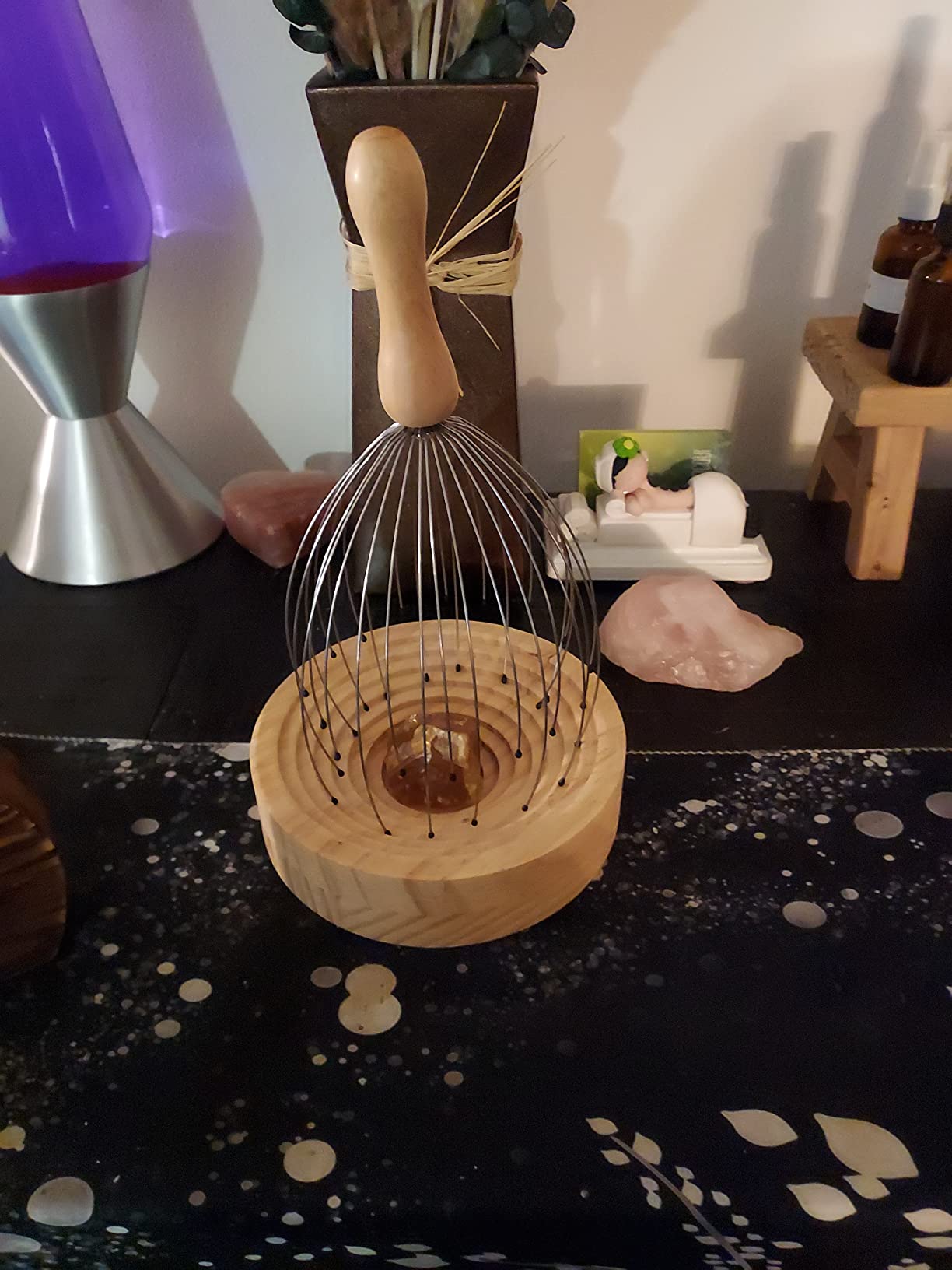 USAGA 32 Fingers Head Massager, Head Scratcher Scalp Massager, Stocking Stuffers Gift for Scalp Body Relaxing Wood Handle customer photo 2