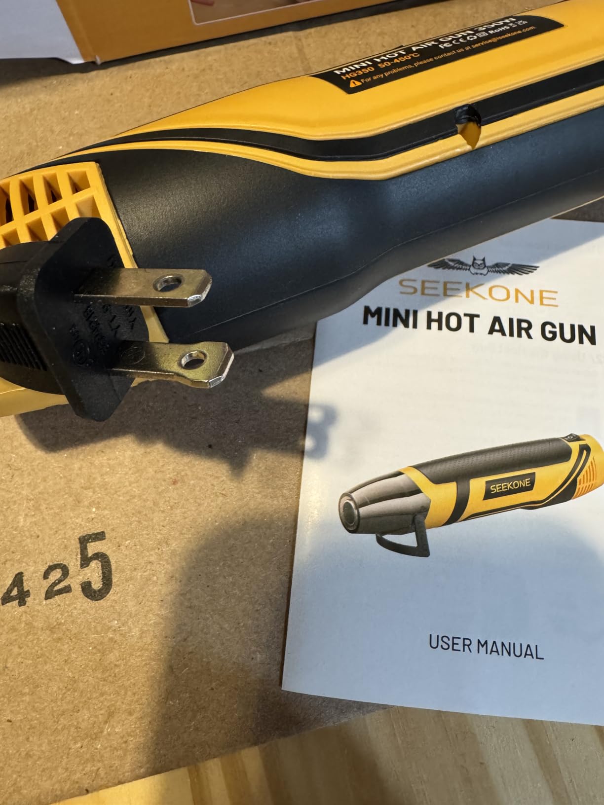 SEEKONE Mini Heat Gun, 350W 2-Temp Settings 500℉ & 842℉（260℃& 450℃） Fast Heat Hot Air Gun Tool with Reflector Nozzle and 4.9Ft Long Cable Overload Protection for Crafting, Vinyl Wrap and Shrink Tubing customer photo 1