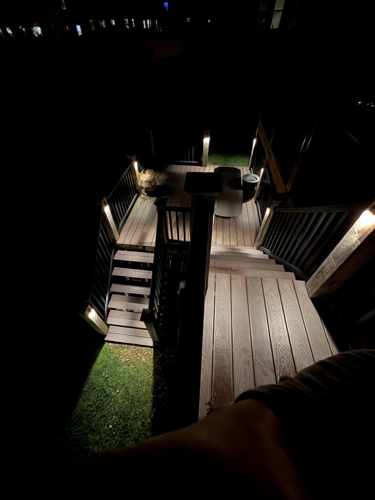 GKOLED Low Voltage LED Wedge Deck Rail Light, Landscape Railing Post Fence Accent Lighting, 2W 2700K Integrated LED Chips, Die-cast Aluminum, Powder Coated Finish, 12V AC/DC, IP65 Rated, Black, 6-Pack customer photo 2