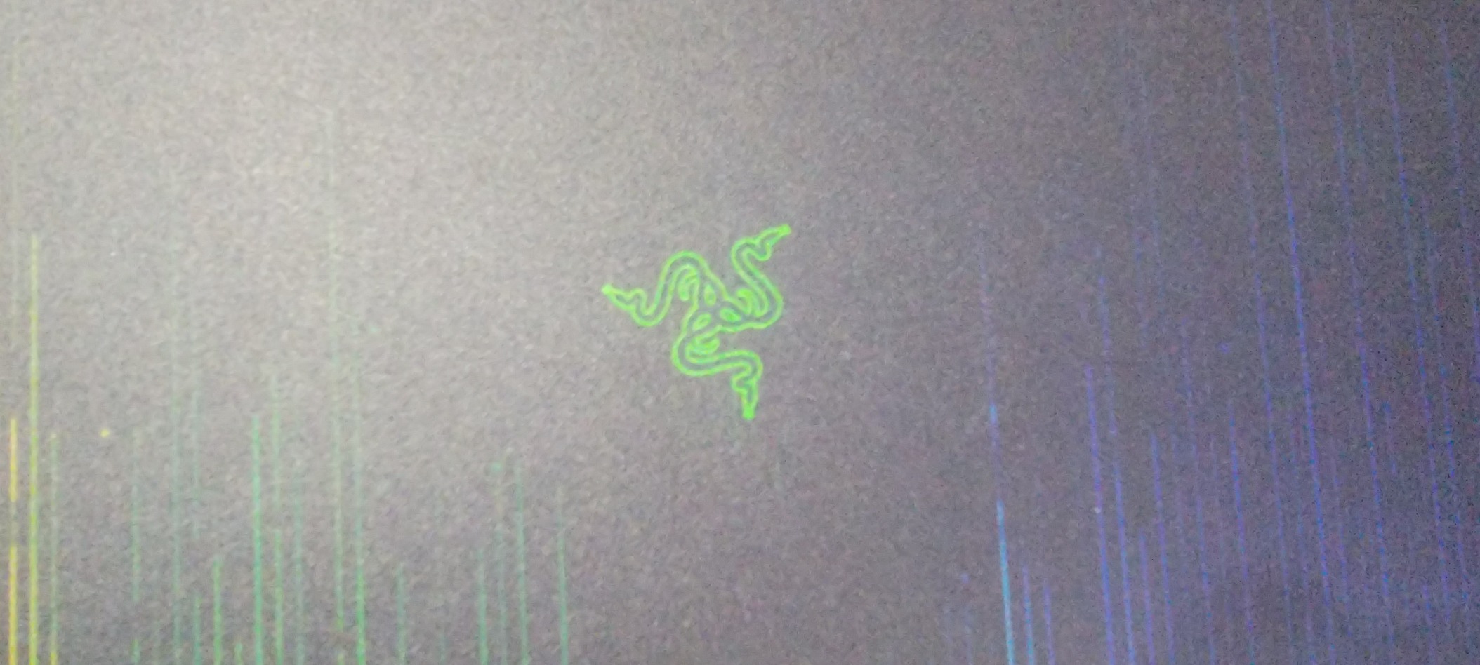 Razer Sphex V3 Hard Gaming Mouse Mat: Ultra-Thin Form Factor - Tough Polycarbonate Build - Adhesive Base - Small customer photo 1