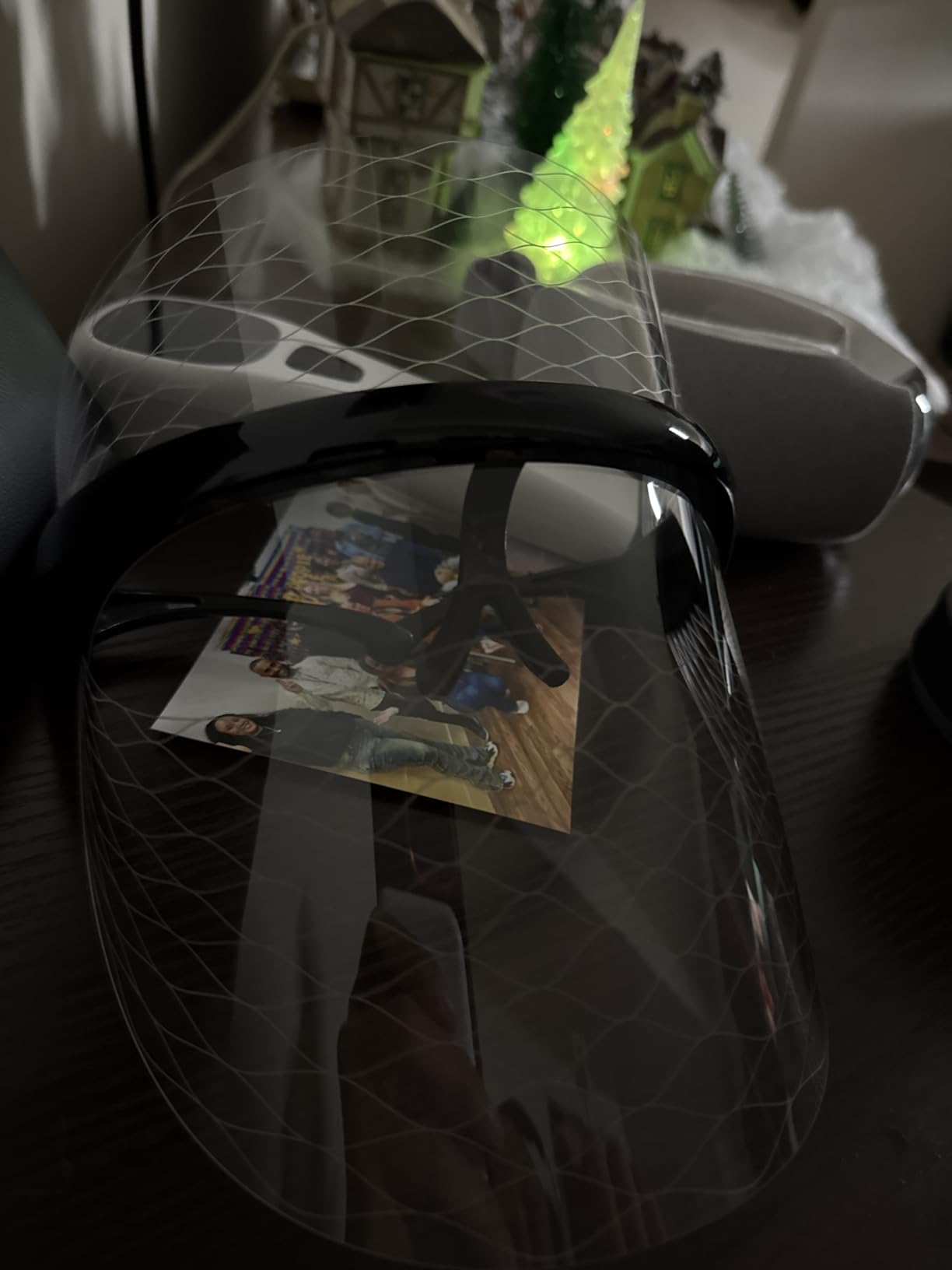 LifePro Portable Eye Massager with Heat and Vibration - Oculax 4 Soothing Modes for Compression Massage to Help Reduce Puffy and Dry Eyes-Rechargeable Heated Migraine Mask with Bluetooth Music customer photo 2