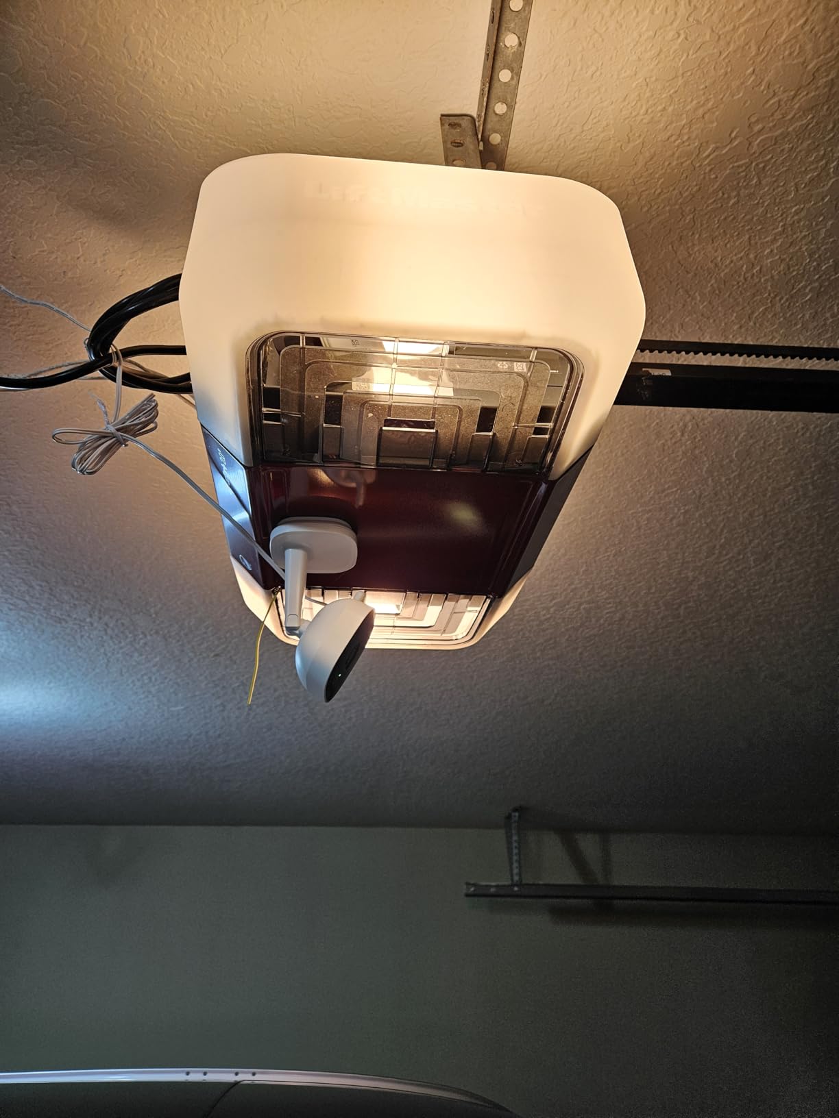 myQ Smart Garage Security Camera - 1080p HD Video, Night Vision, Motion Detection, Magnetic, Wi-Fi, Two-Way Audio, Smartphone Control customer photo 2