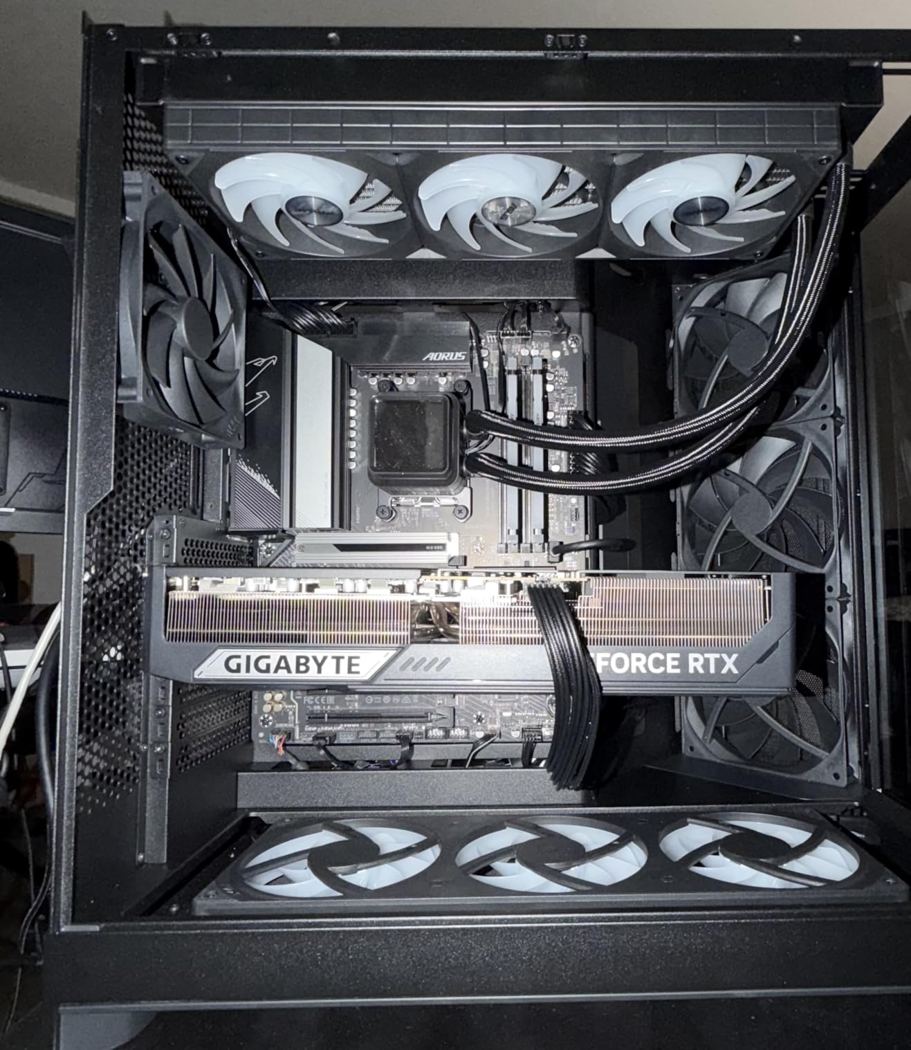 EZDIY-FAB GPU Holder Brace Graphics Card Support, Video Card Sag Holder/Holster Bracket Support RX6700, RTX3090 - 309EZ-Black customer photo 2