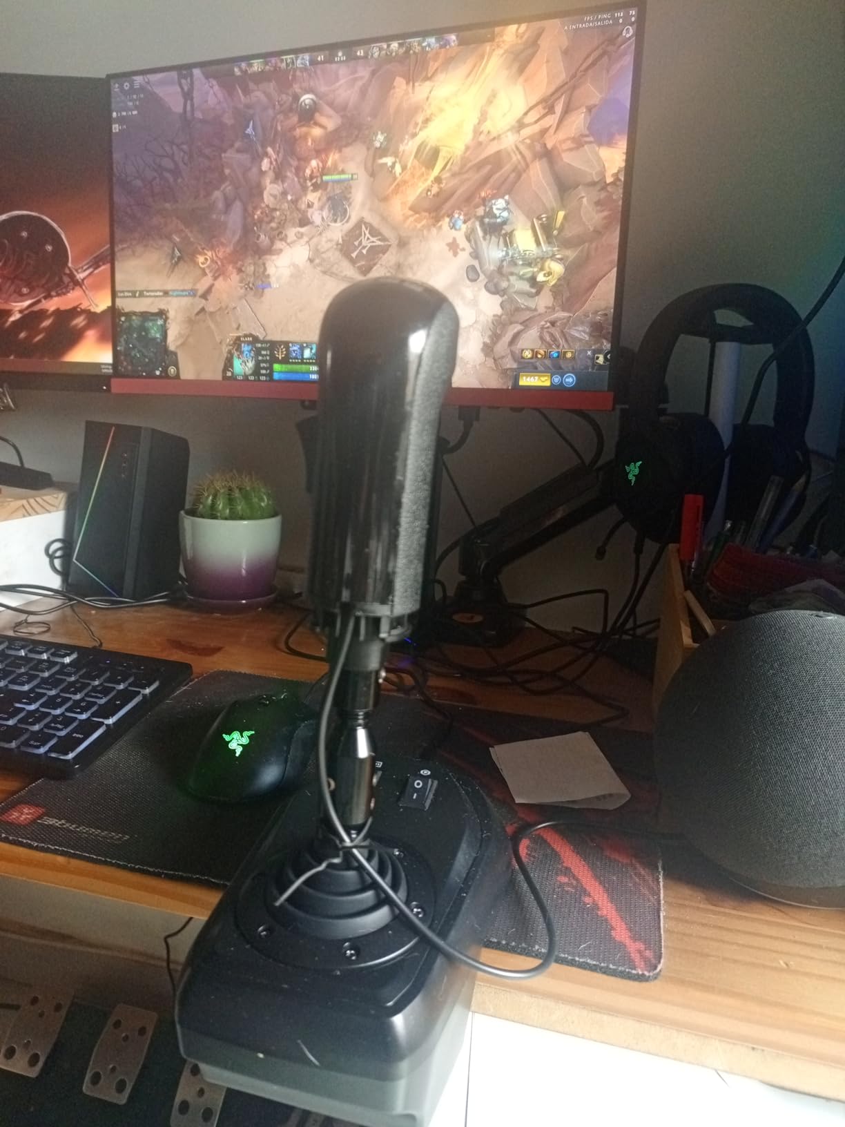 PXN Racing Wheel, V9 Universal Usb Sim Racing 270/900 Degree Gaming Steering Wheel with 3-Pedals and Shifter Bundle for PC, Xbox One, Xbox Series X/S, PS4, PS3, Switch customer photo 2