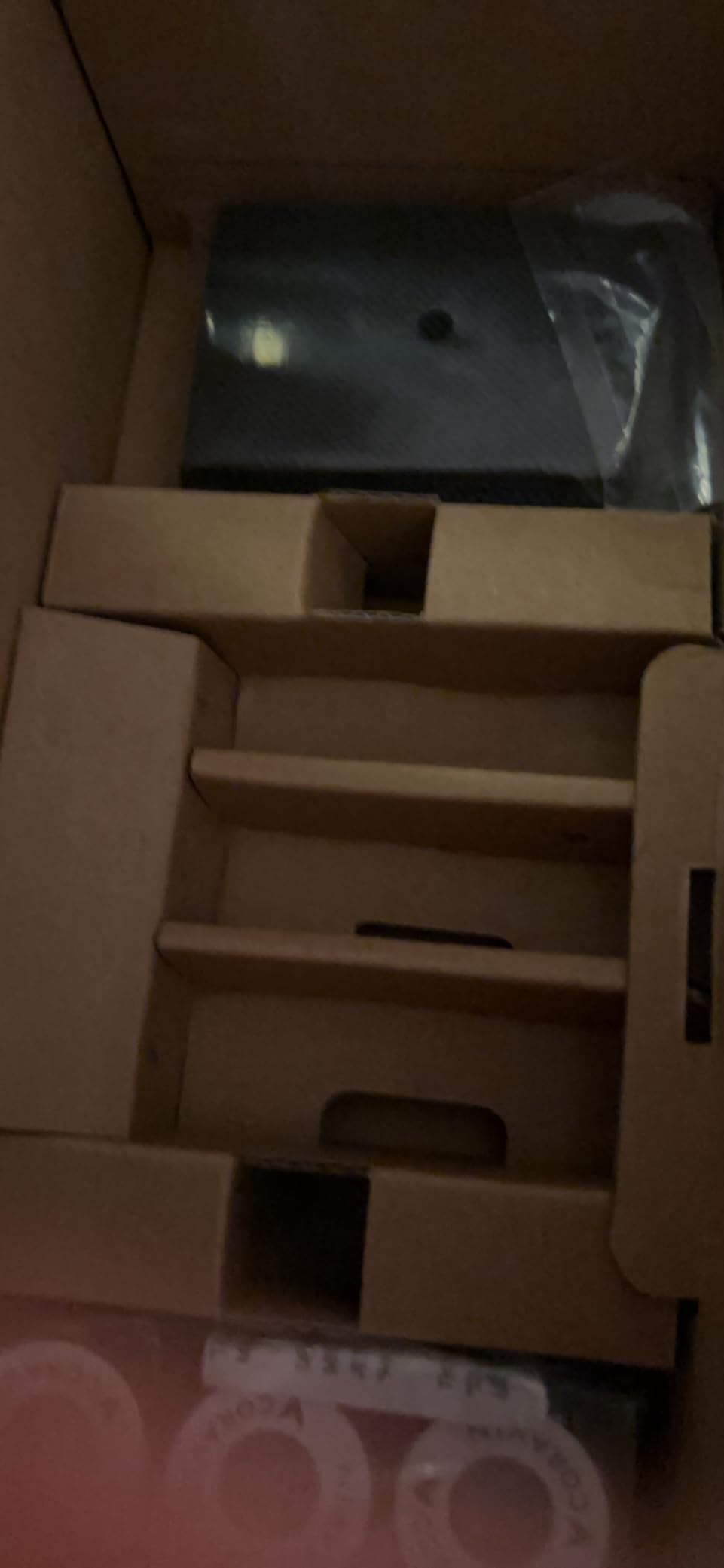 Coravin Timeless Six Plus Wine Preservation System - By-the-Glass Wine Saver - With 3 Pure Argon Gas Capsules, 6 Screw Caps & Wine Aerator - Piano Black customer photo 2