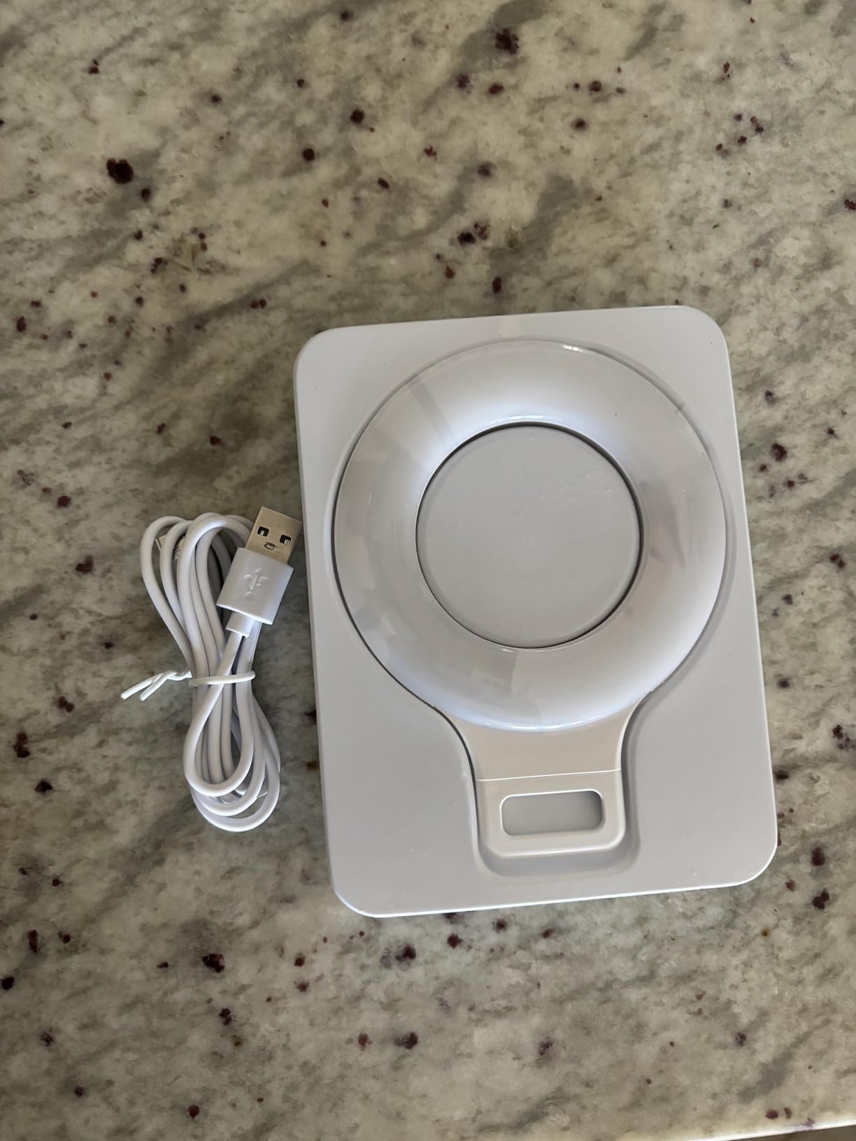 Clip on Ring Light, Kimwood Rechargeable 60 LED Selfie Ring Light for Phone, Laptop, Tablet (3 Models, 5 Level Brightness) customer photo 2