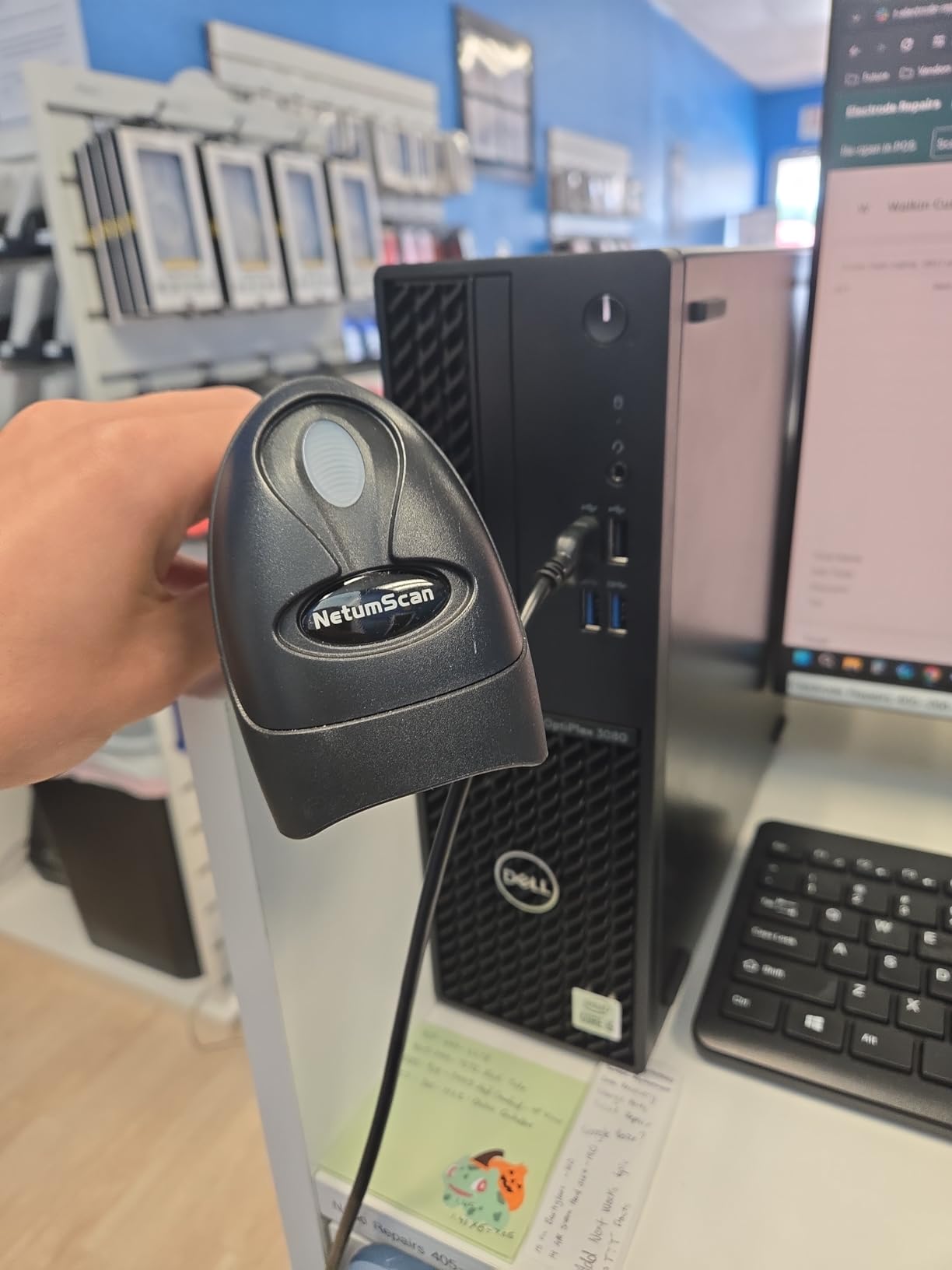 NetumScan USB 1D Barcode Scanner, Handheld Wired CCD Barcode Reader Supports Screen Scan UPC Bar Code Reader for Warehouse, Library, Supermarket customer photo 1