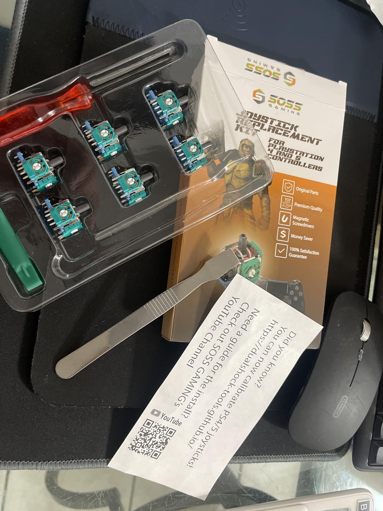 SOSS GAMING Genuine Analog Joysticks Repair Kit for PlayStation 4 and 5 - Fix Stick Drift, Broken, and Loose Joysticks on Dualsense and Dualshock 4 Controllers customer photo 1