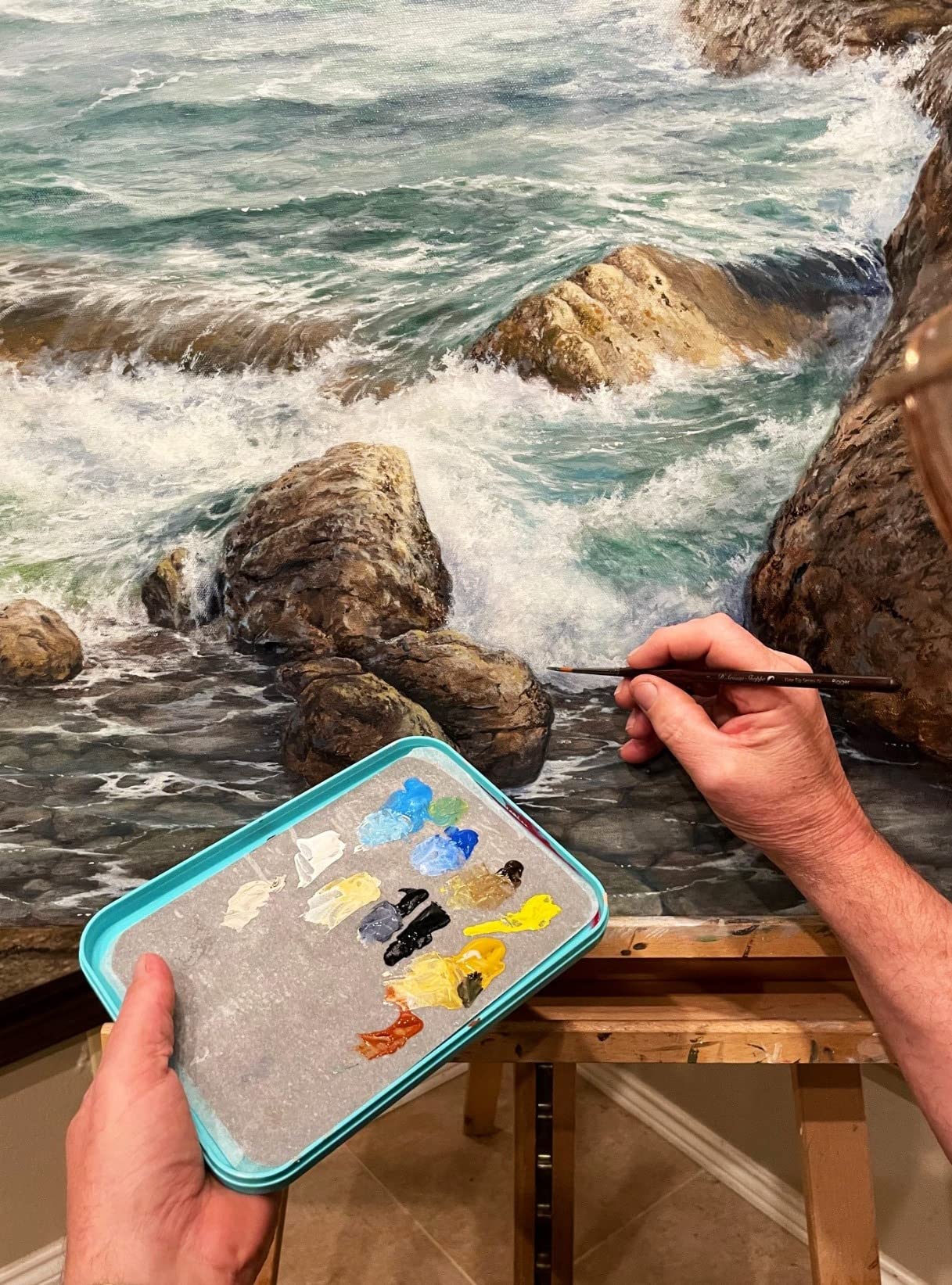 Stay Wet Palette for Miniature & Acrylic Painting | Airtight Lid, Triple Tray System | Anti-Curl Paper, Neutral Gray Sponge, 16 Mixing Wells, Brush Storage for Tabletop, Scale Models & Hobby Kits customer photo 1