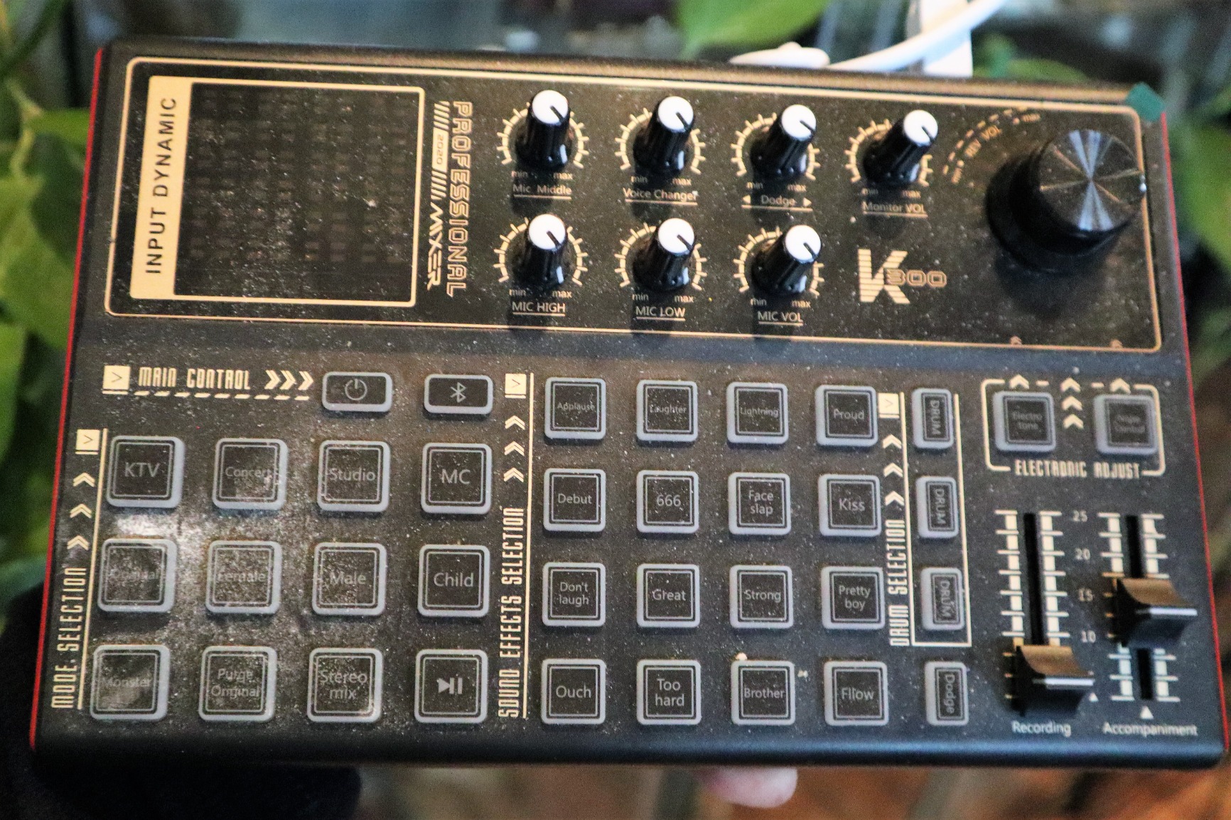 Sound Mixer Board, Voice Changer Sound Card with Multiple Sound Effects - Live Sound Card customer photo 2