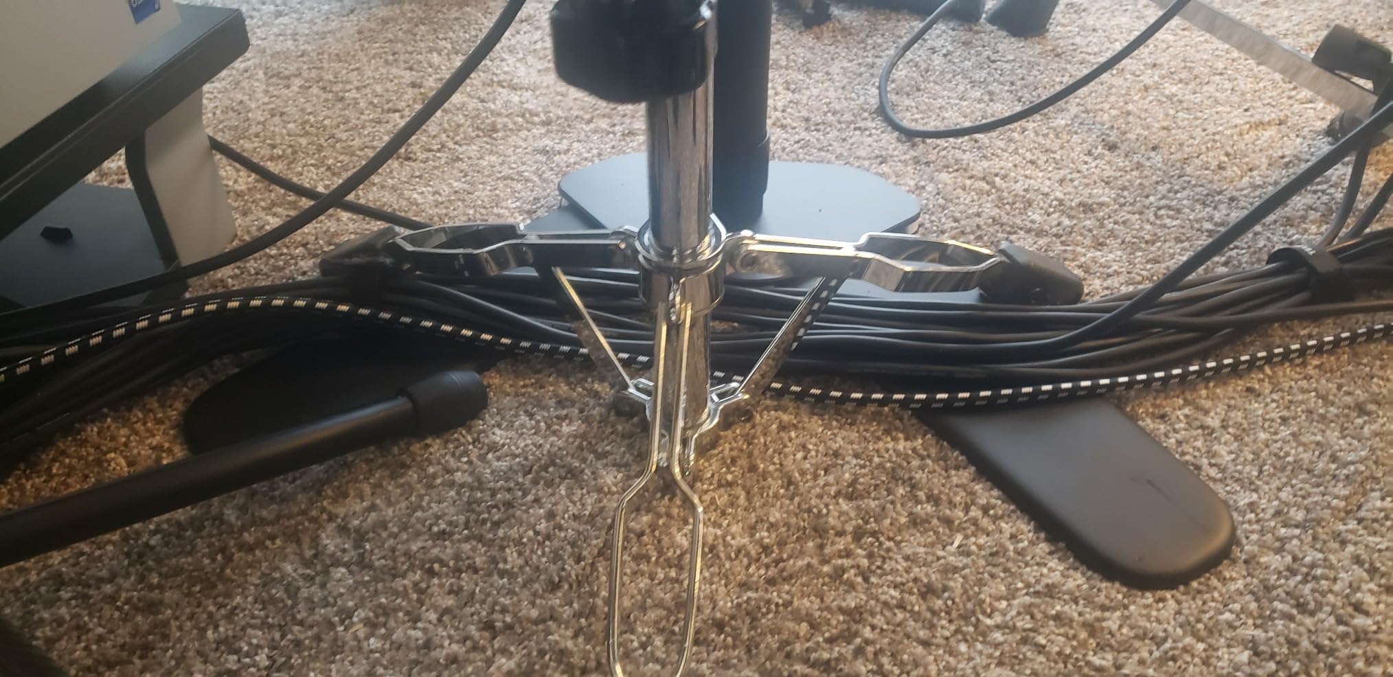 Single Tall Monitor Mount, Extra Long Computer Stand with 47 inch Pole, Floor Computer Stand, Free-Standing Monitor Desk Mount Support 13 to 27 inch Screen, 22lbs customer photo 1