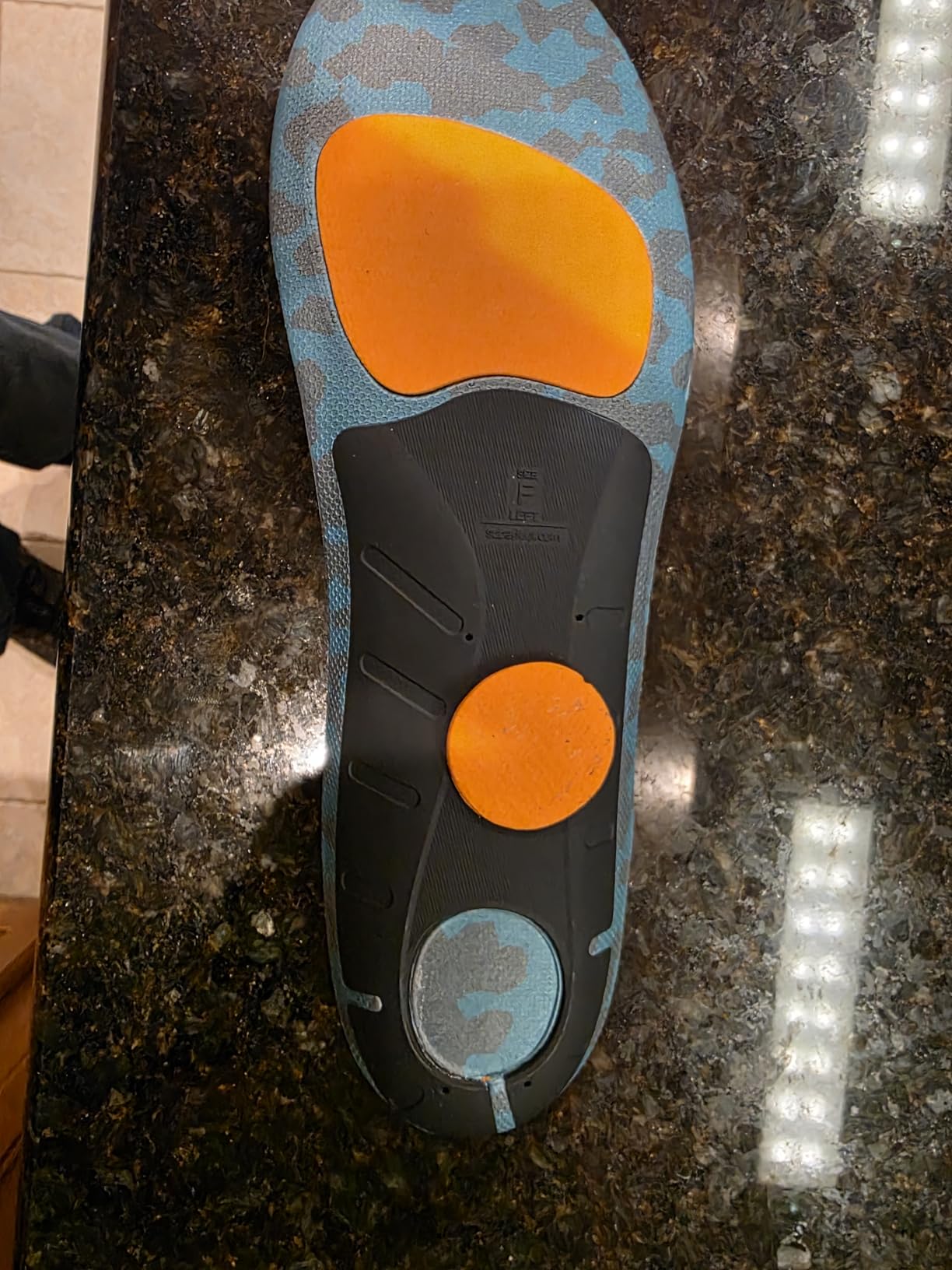 Superfeet Run Cushion High Arch Insoles - High Arch Support - Trim-to-Fit Inserts for Running Shoes - Professional Grade - 9.5-11 Men / 10.5-12 Women customer photo 1