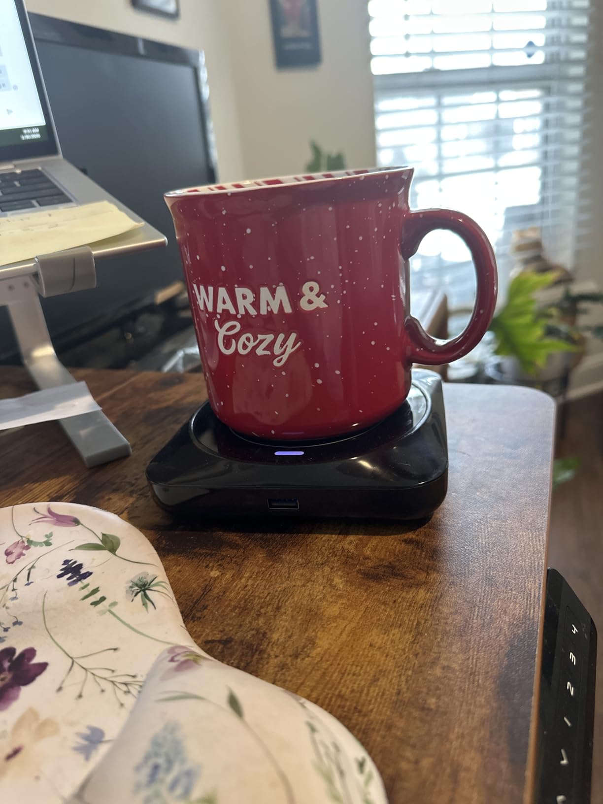 Smart USB Coffee Cup Warmer with Pressure-Induced Auto On/Off, Coffee Accessories for Home Office Desk customer photo 1