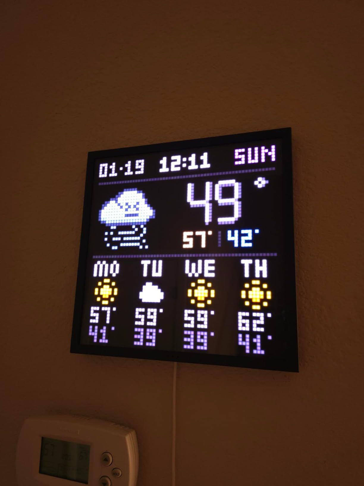 Divoom Pixoo-64 - WiFi Pixel Cloud Digital Frame with APP Control,64 X 64 LED Panel Display Frame for Gaming Room Decoration/Social Media Fans Counter customer photo 1