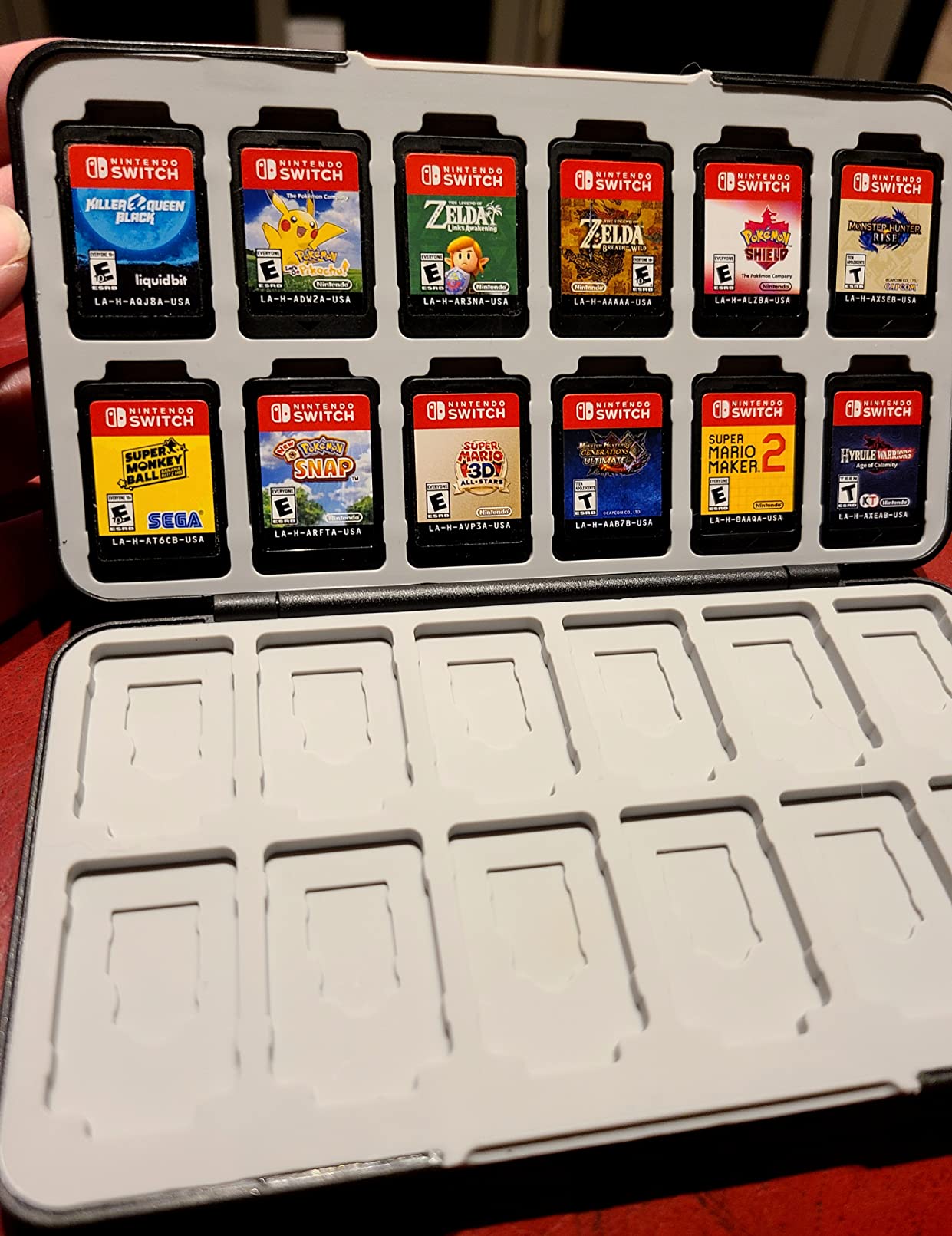JINGDU 24-Slot Switch Game Card Case Compatible with Nintendo Switch Games & micro SD Cards, Portable Games Holder Organizer customer photo 2