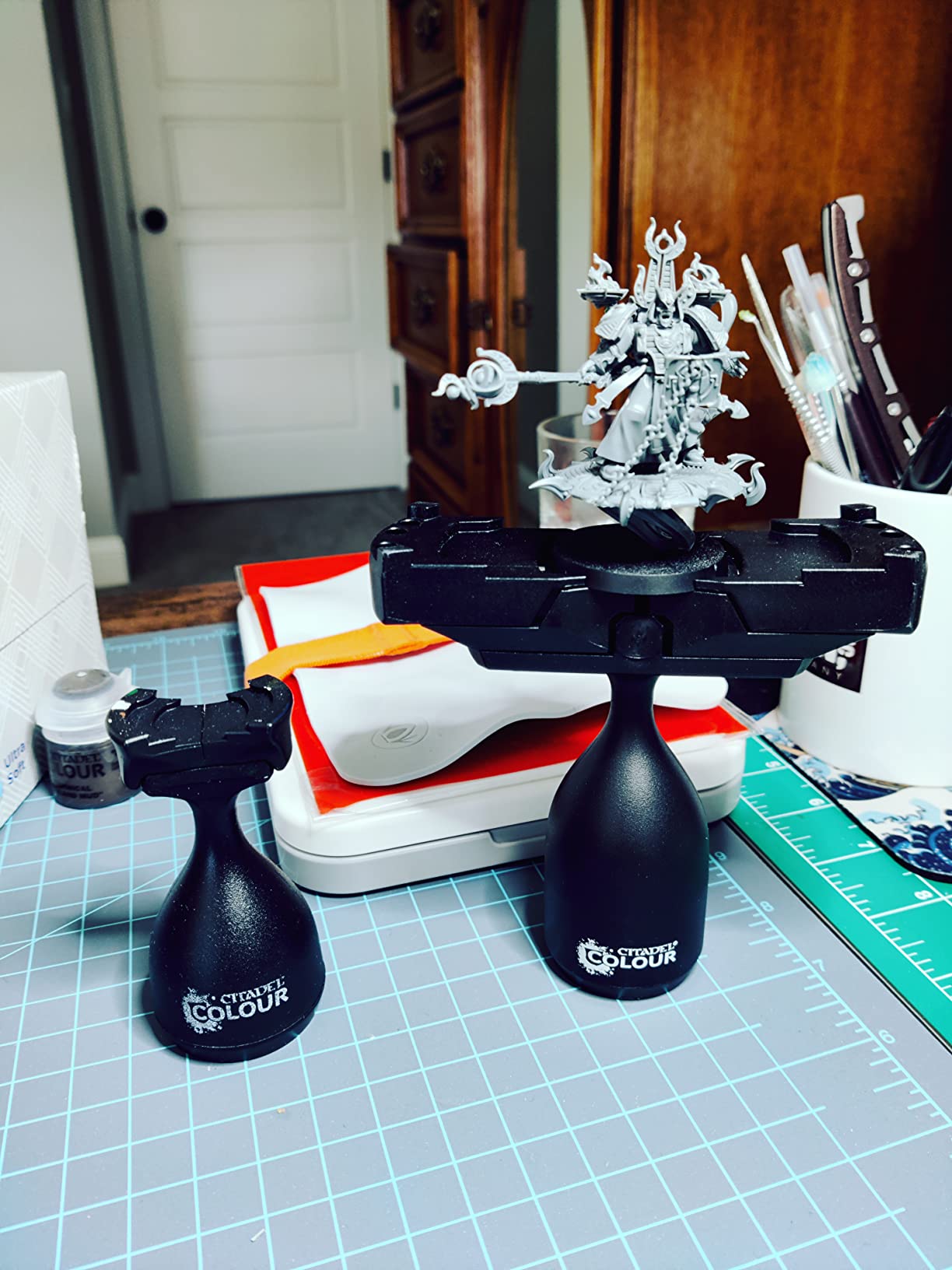 Games Workshop - Citadel Colour Painting Handle XL v2 customer photo 1