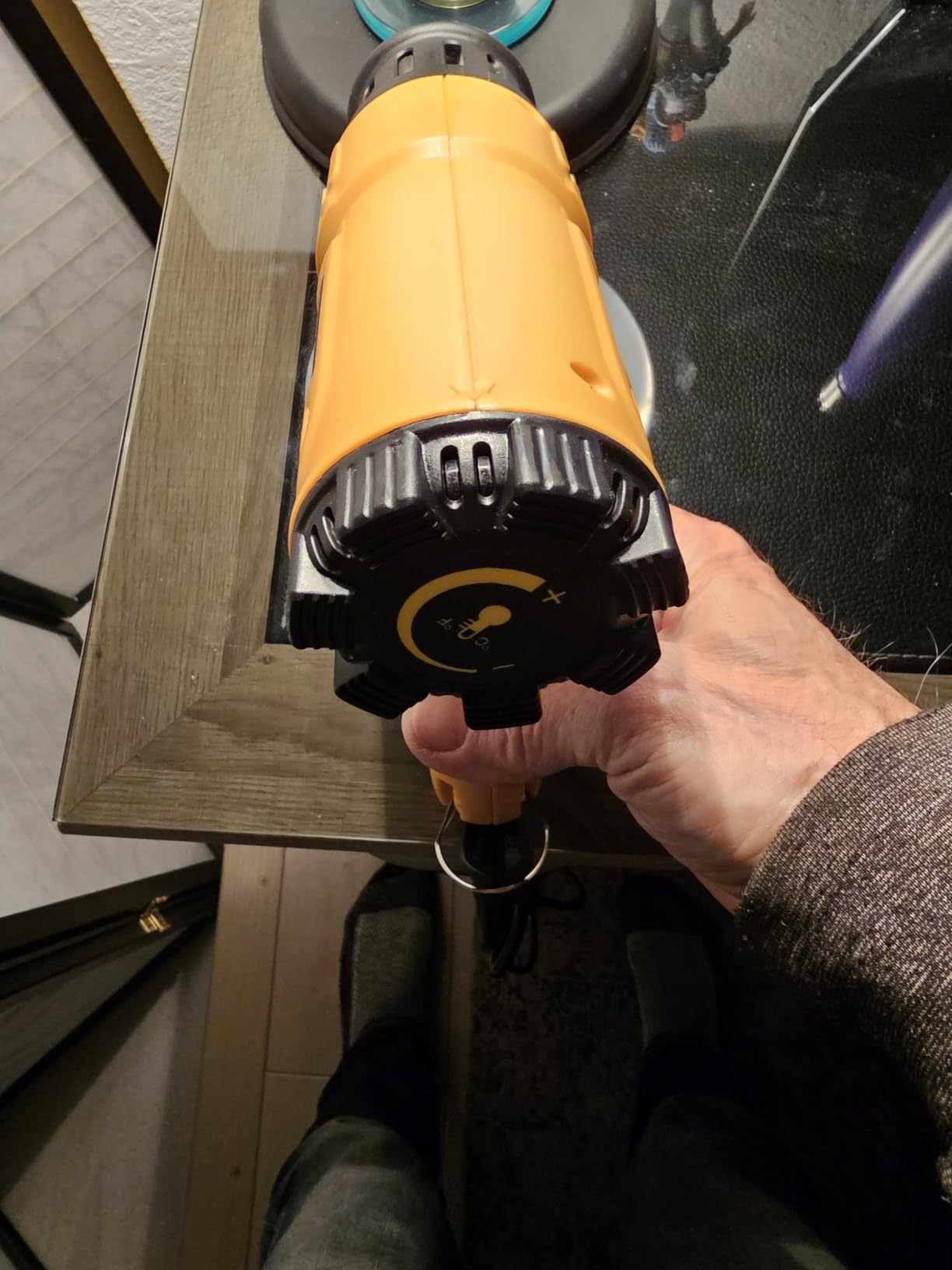 SEEKONE Heat Gun 1800W Heavy Duty Hot Air Gun Kit With Carry Case Variable Temperature Control 122°F-1112°F Overload Protection with 4 Nozzles for Crafts, Shrinking PVC, Stripping Paint customer photo 2