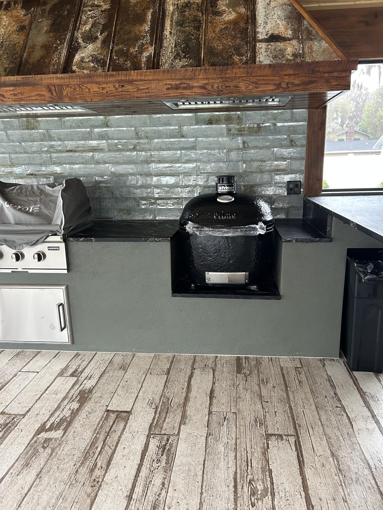 Primo Oval XL 400 Ceramic Kamado Grill with Stainless Steel Grates - PGCXLH (2021) customer photo 1