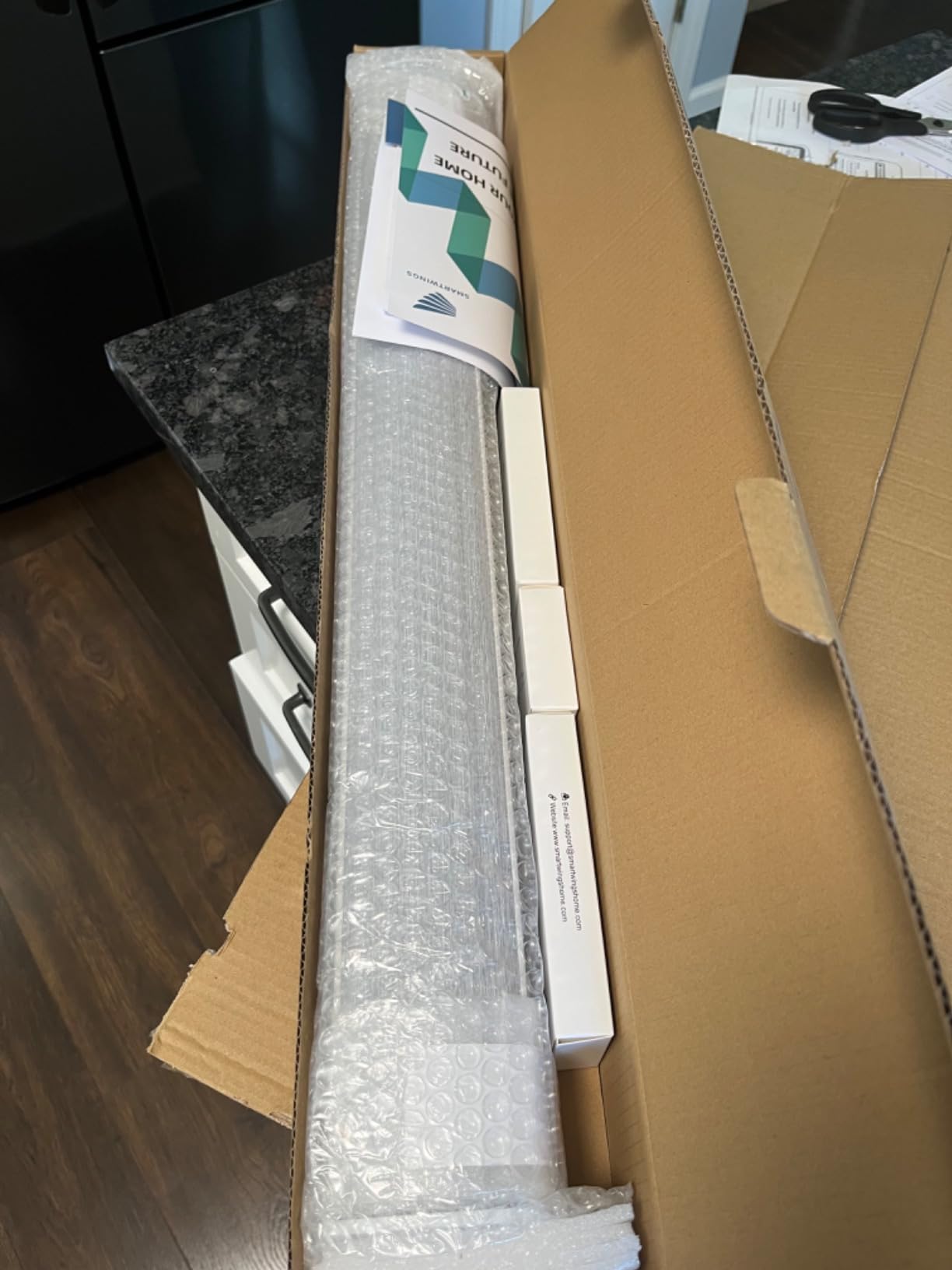 SmartWings Motorized Smart Blinds with Remote, Custom Automatic 100% Blackout Roller Shade Compatible with Alexa/Homekit/Google, Electric Smart Blinds for Indoor Windows, Linen White customer photo 2