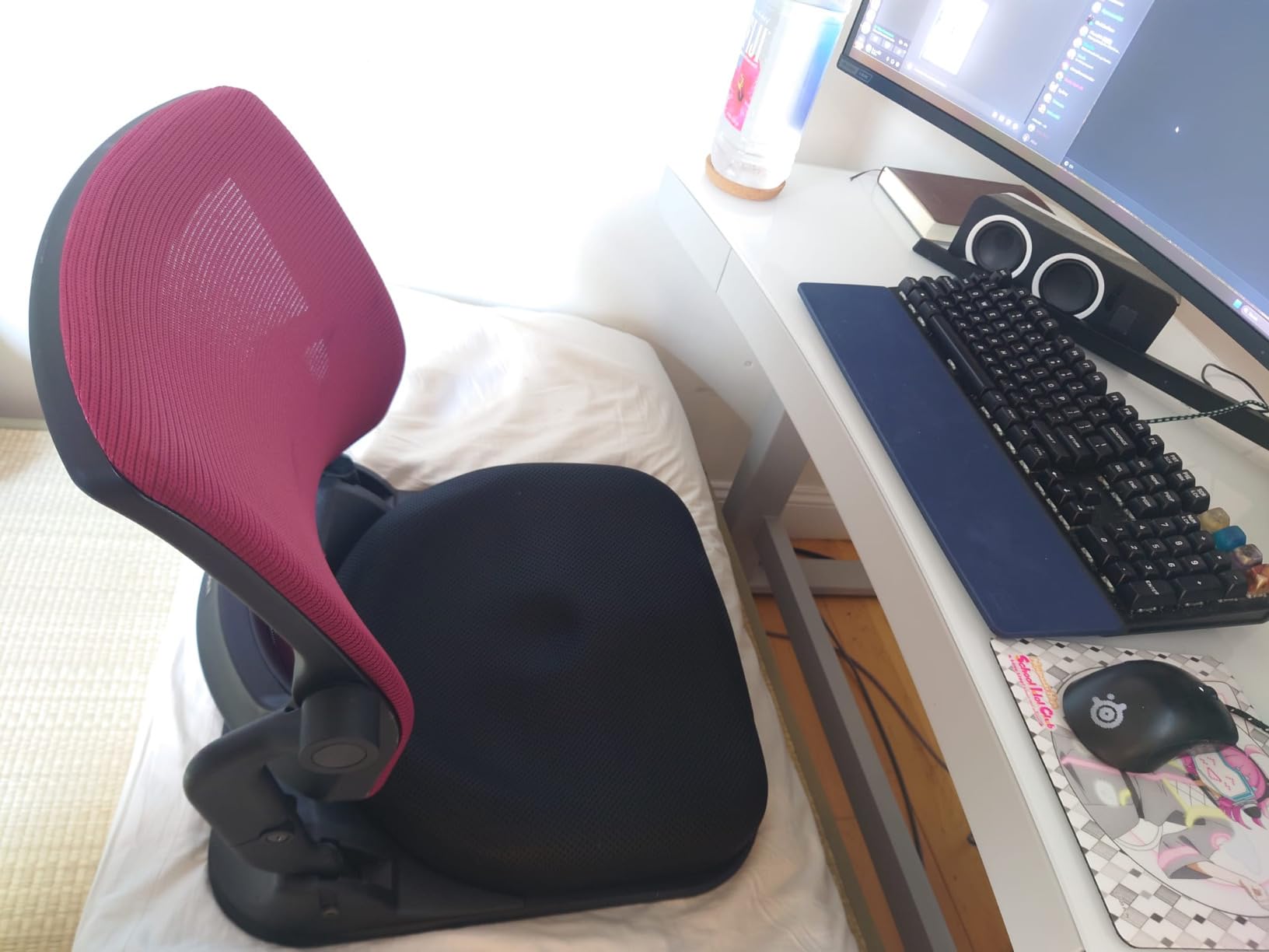 Patented Floor Chair with Back Support - Foldable Orthopedic Floor Chair for Adults/Children - Japanese Legless Seat for Meditation, TV, Pelvic Adjustment - Recliner with Back Support (Black) customer photo 2