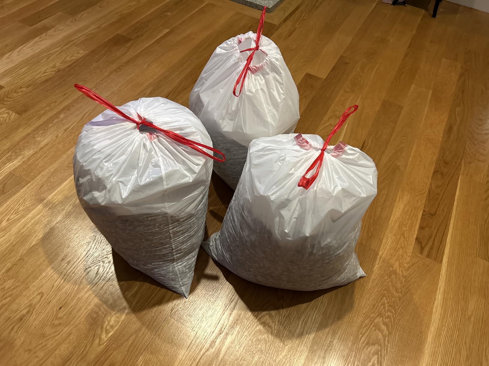 Bonsaii 10-Sheet Cross Cut Paper Shredder, 5.5 Gal Home Office Heavy Duty Shredder for Credit Card, Staple, Clip with Transparent Window(C209-D) customer photo 1