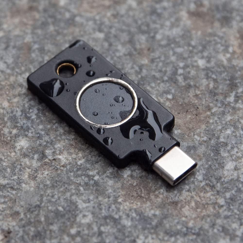 YubiKey Bio C (FIDO Edition) - Basic Compatibility - Multi-Factor authentication (MFA) Security Key and passkey, Connect via USB-C, Biometric, FIDO Certified - Protect Your Online Accounts customer photo 1