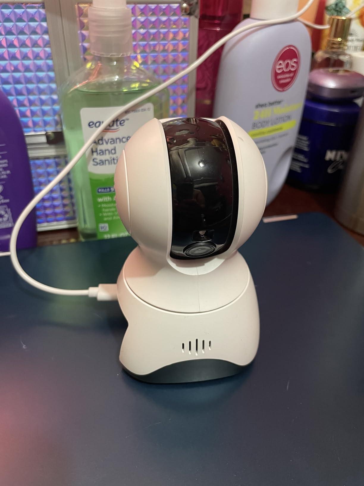 VIMTAG 5G Pet Camera Indoor with Phone APP, 4MP Dog Camera with Speaker, 360° Pan/Tilt Baby Monitor, Security Cameras for Home/Room/Nanny, Dual-Band WiFi, Motion Tracking, 2-Way Audio, Cloud & SD Card customer photo 1