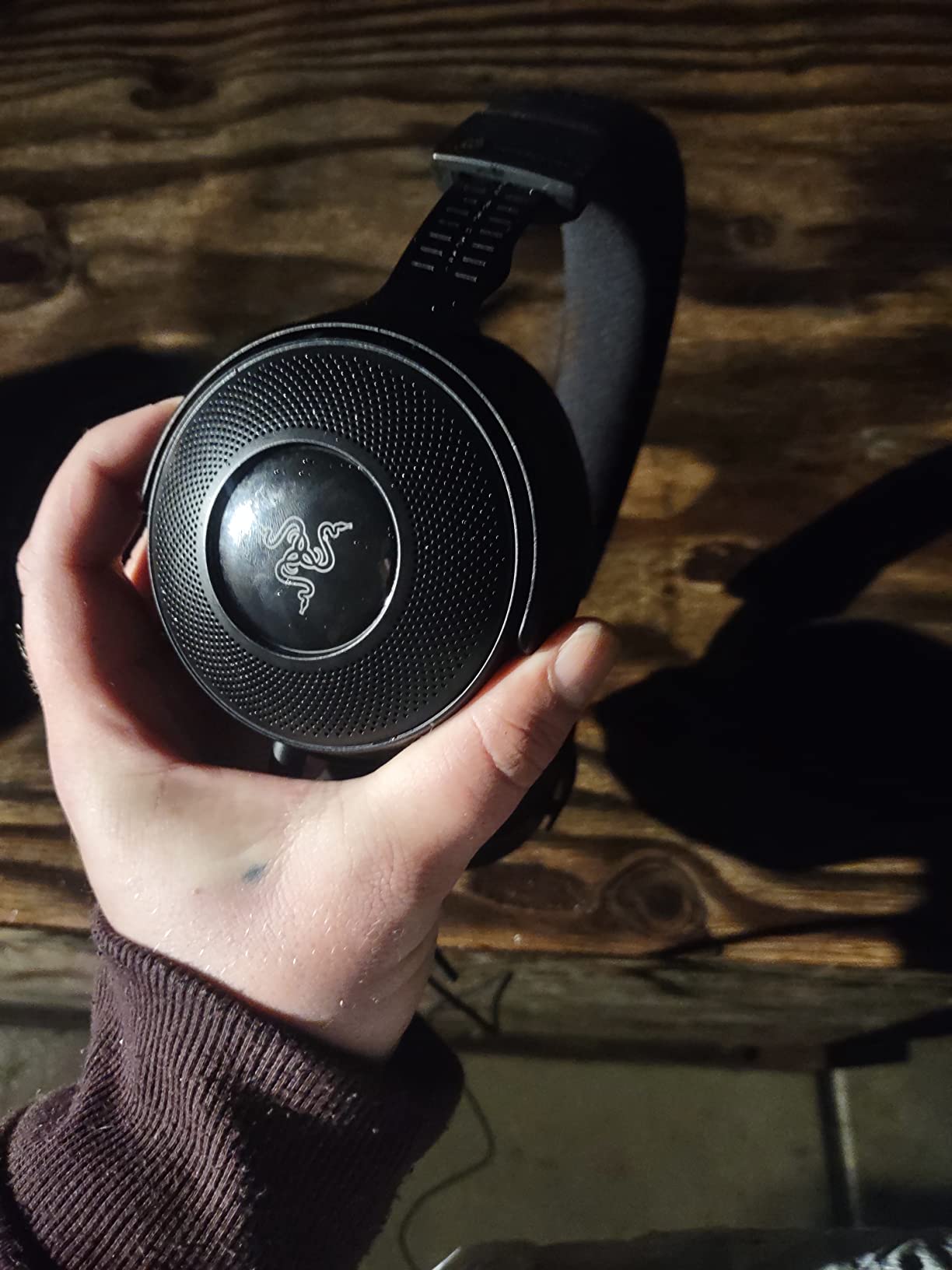 Razer Kraken V3 HyperSense Wired USB Gaming Headset w/Haptic Technology (Renewed) customer photo 1