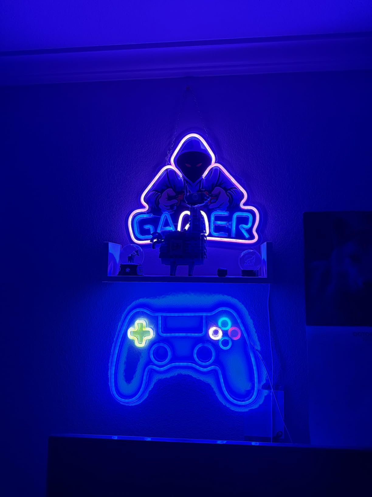 Kavaas Gamer Neon Sign, Game Controller LED Sign for Gaming Room Decor - Game Neon Sign for Teen Boy Room Decor - Best Gamer Gifts for Boys, Kids customer photo 2