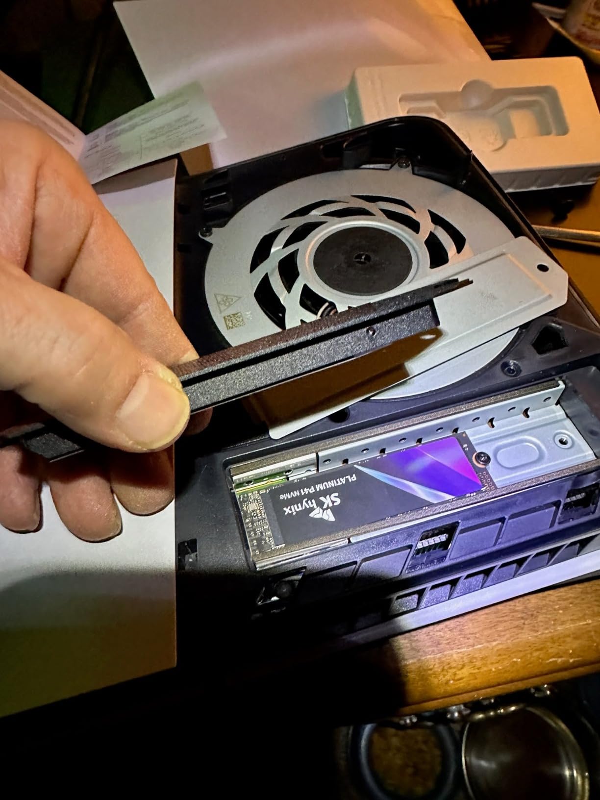 SK Hynix Platinum P41 2TB PCIe NVMe Gen4 M.2 2280 Internal Gaming SSD, Up to 7,000MB/S, Compact SSD Form Factor - Solid State Drive with 176-Layer NAND Flash customer photo 2