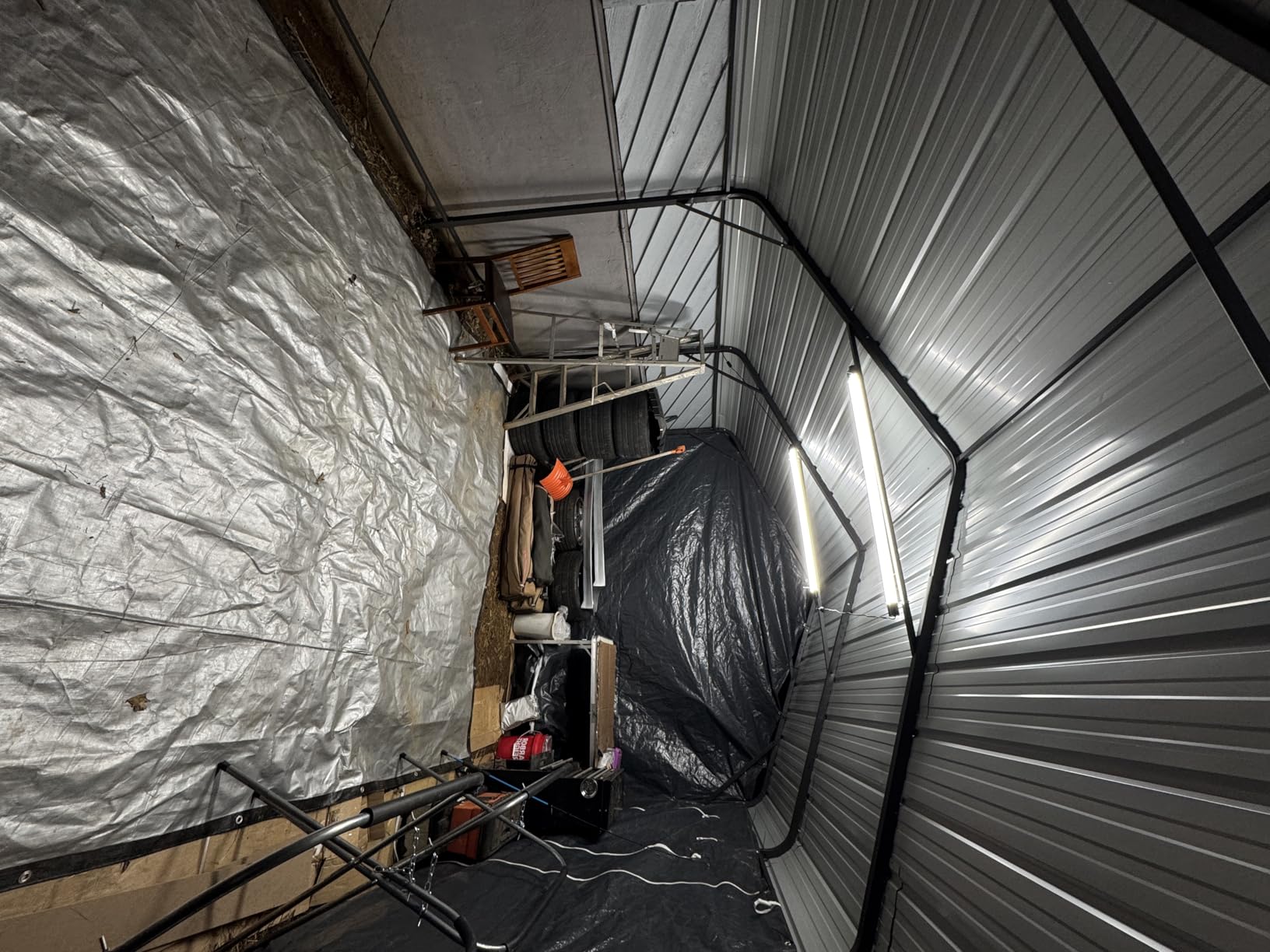 hykolity 2 Pack 4FT Linkable LED Shop Light for Garage, 4400lm, 4FT 42W Utility Light Fixture, 5000K Daylight LED Workbench Light with Plug, Hanging or Surface Mount, White - ETL customer photo 1