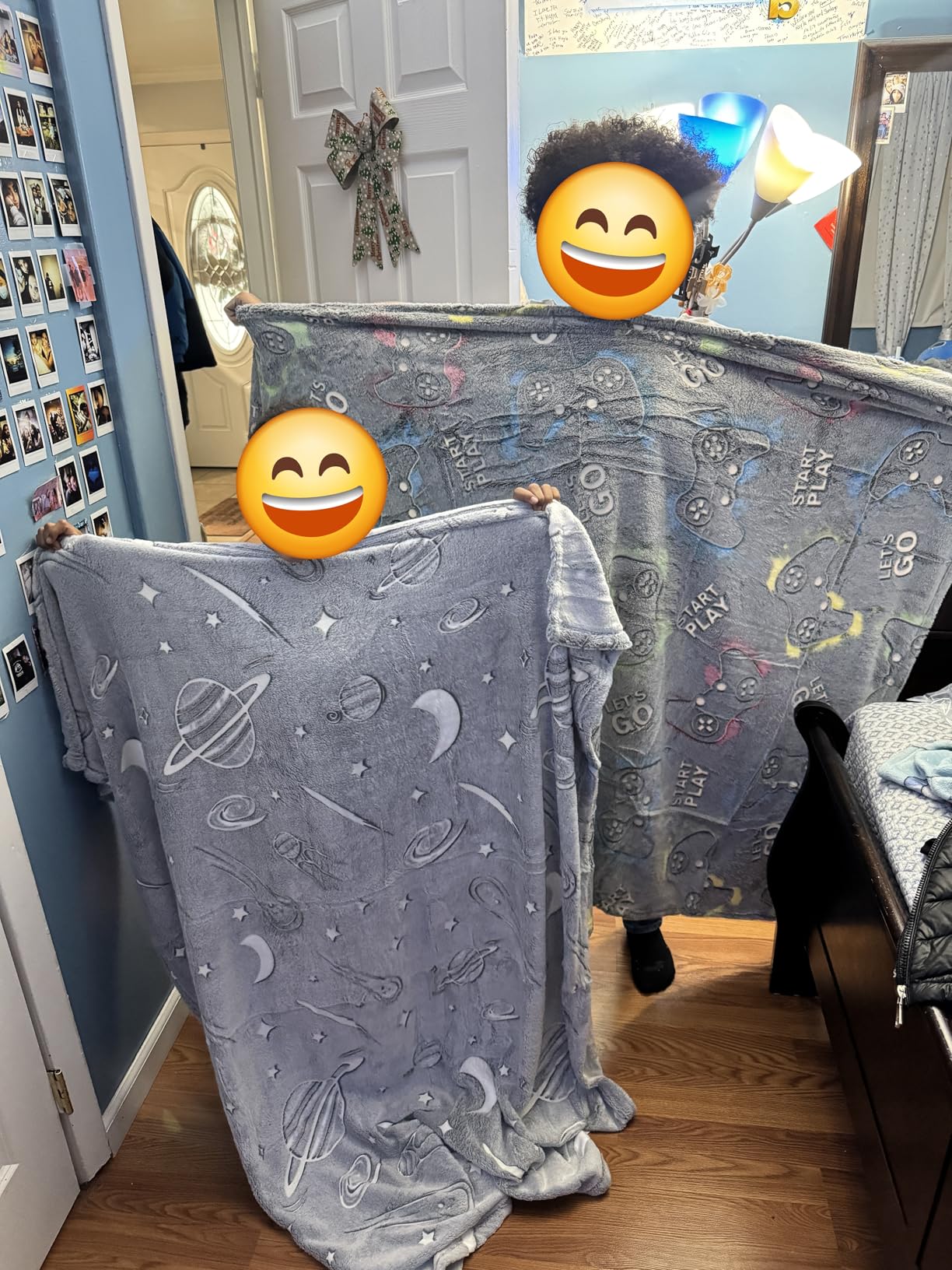 Jekeno Glow in The Dark Gaming Blanket Gamer Game Controller Throw Gift Toys for Kids Boys Teen Son Adults Gamepad Presents Easter Birthday Christmas Bedroom Decor Luminous Blanket Grey 50