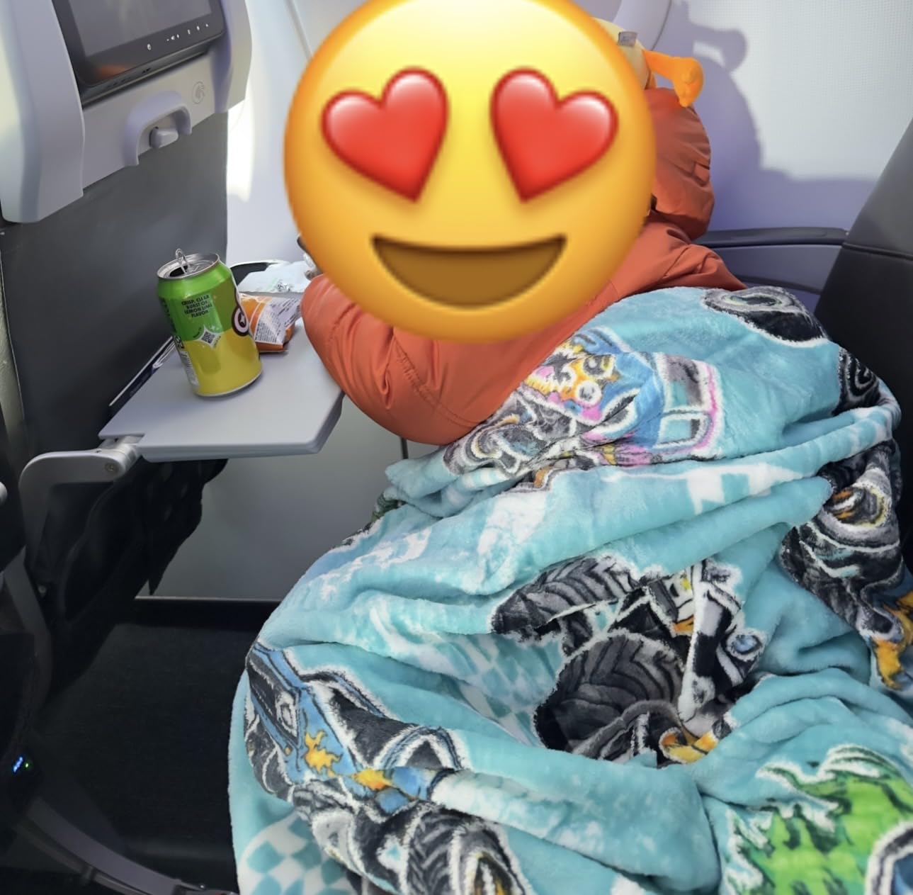 Jekeno Glow in The Dark Gaming Blanket Gamer Game Controller Throw Gift Toys for Kids Boys Teen Son Adults Gamepad Presents Easter Birthday Christmas Bedroom Decor Luminous Blanket Grey 50